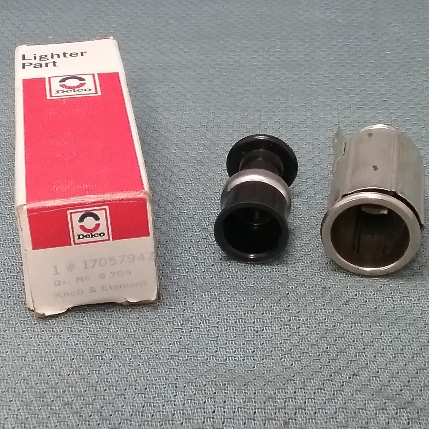 NEW ACDELCO 17057947 CIGARETTE LIGHTER KNOB AND ELEMENT GM 17057947