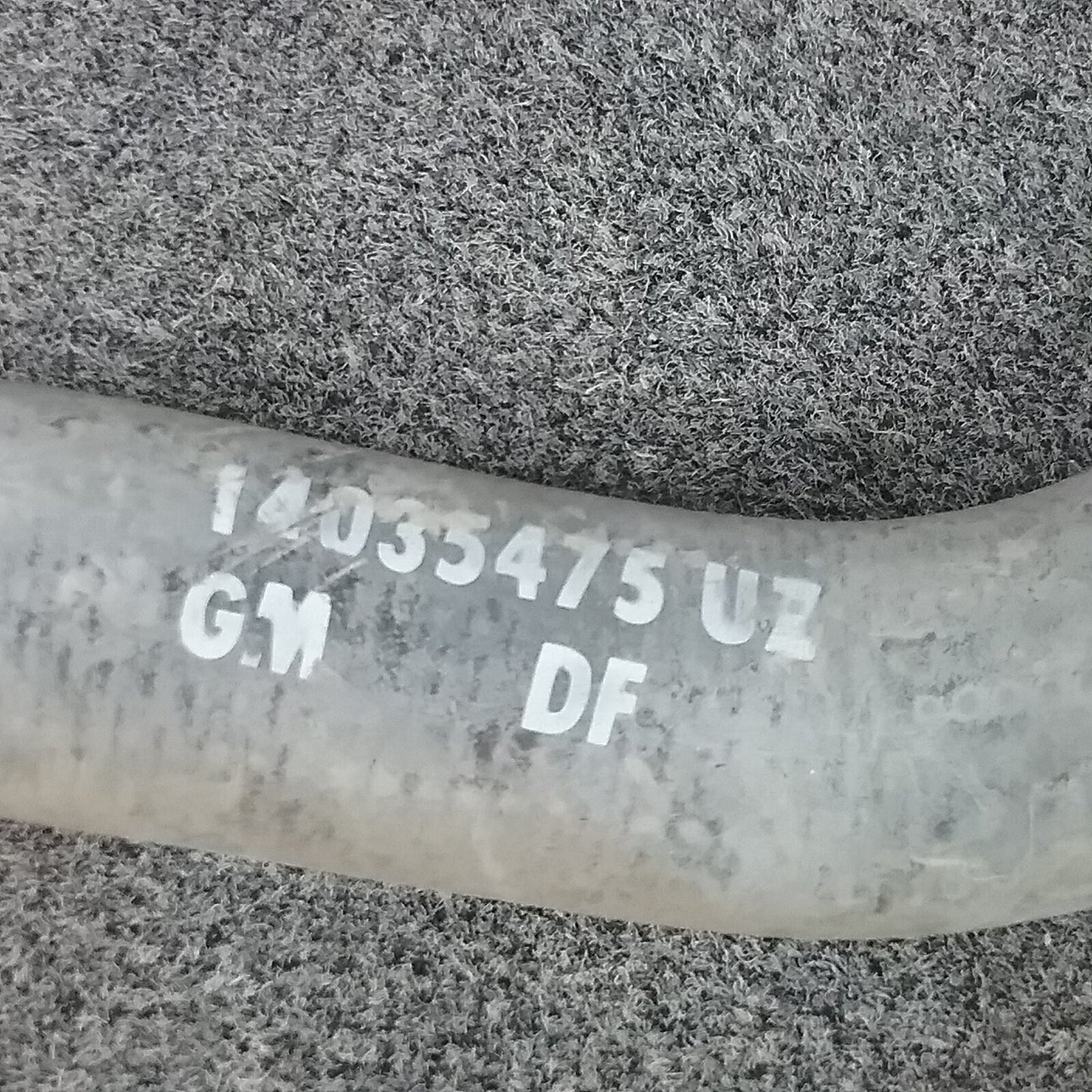 NEW GENUINE GM 14035475 LOWER RADIATOR HOSE