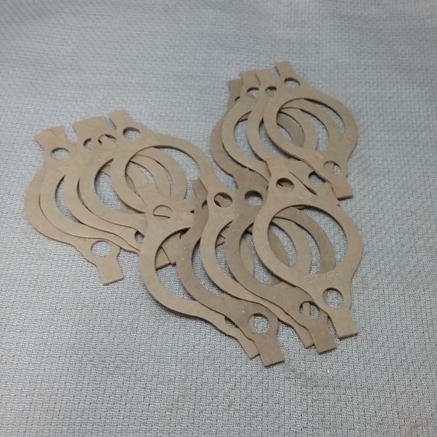 QTY 14 NEW GM 10140553 Gasket, Water Outlet
