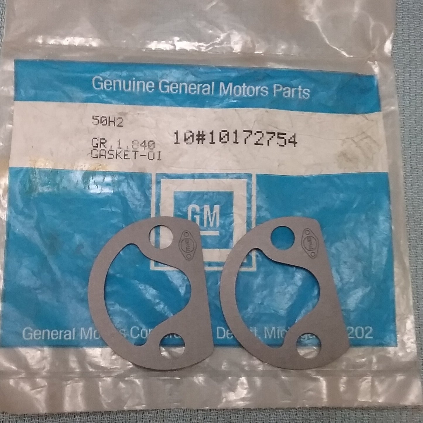 QTY 2 NEW GENUINE GM 10172754 Gasket, Oil Filter Adapter
