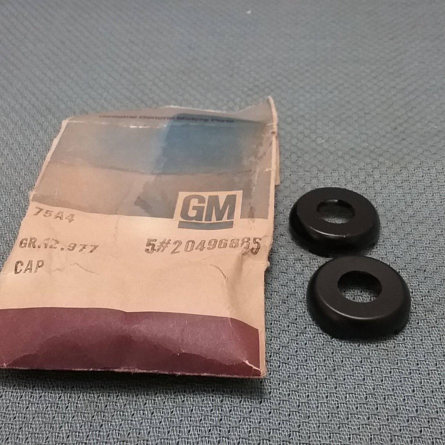 QTY 2 NEW GENUINE GM 20496885 Cap, Front Door Outside Lock Case, Black