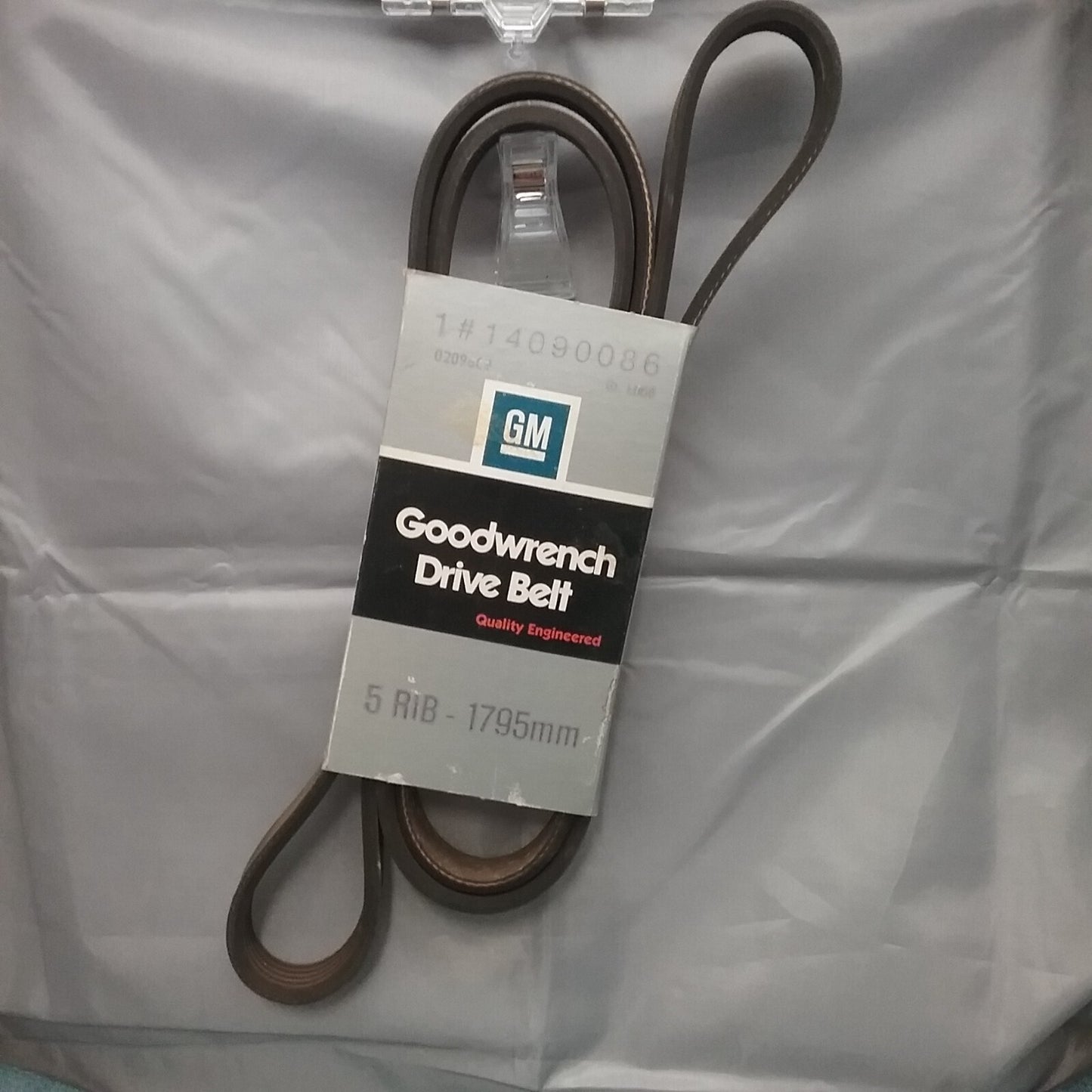 NEW GENUINE GM 14090086 SERPENTINE BELT