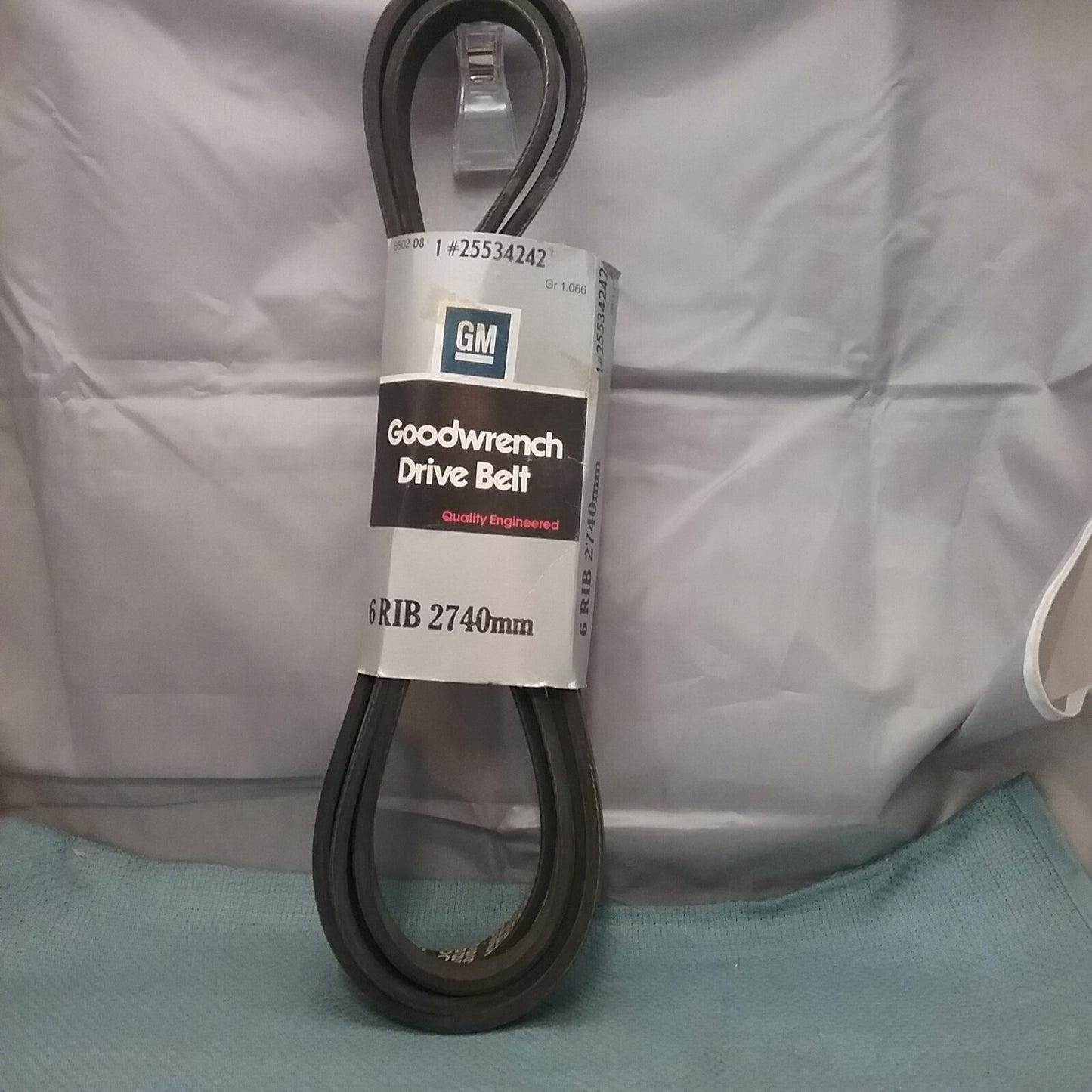 NEW GENUINE GM 25534242 SERPENTINE BELT 6RIBS-2740MM GR 1.066