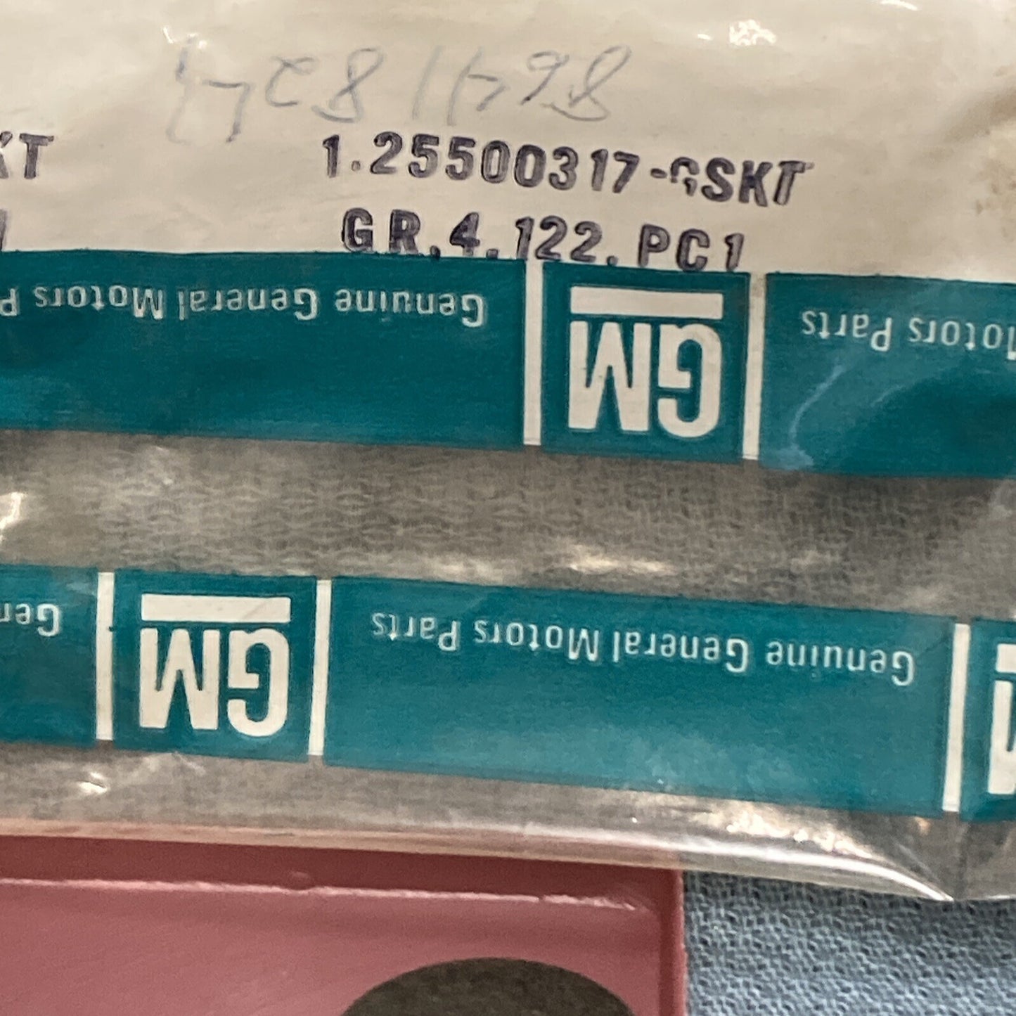 NEW GENUINE GM 25500317 GASKET, SEAL TRANSMISSION SOLENOID GR 4.122