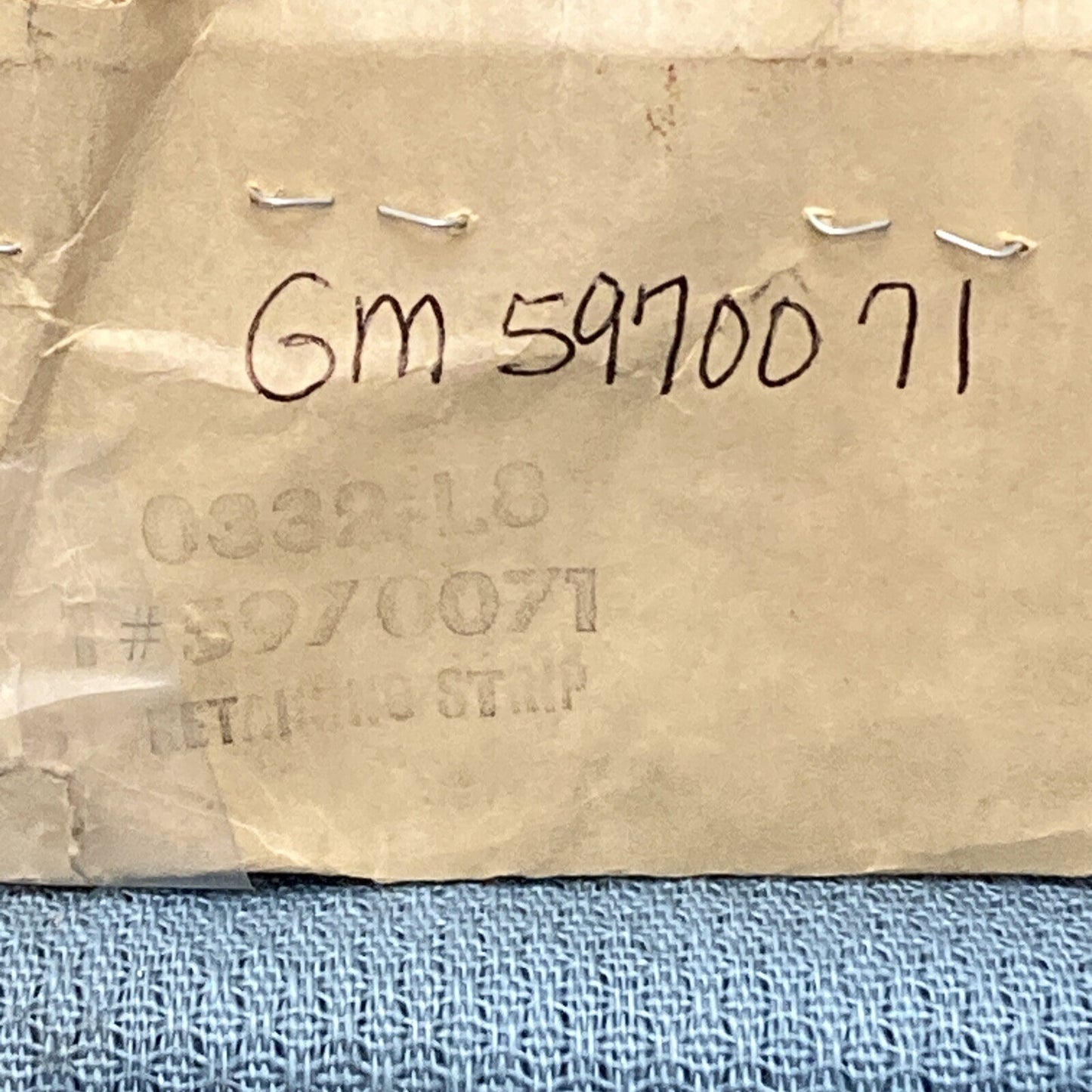 NEW GENUINE GM 5970071 RETAINER, FRONT BUMPER FACE GR 12.945