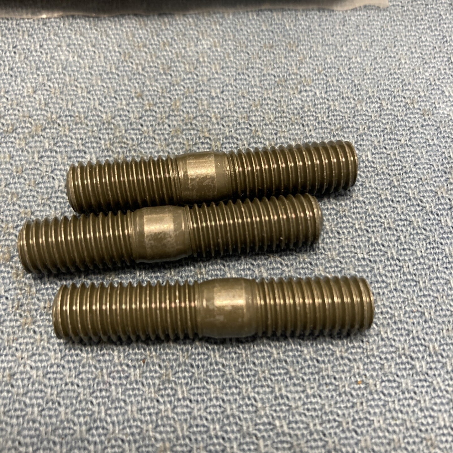 QTY 3, NEW GENUINE GM 96051027 Stud, Manifold
