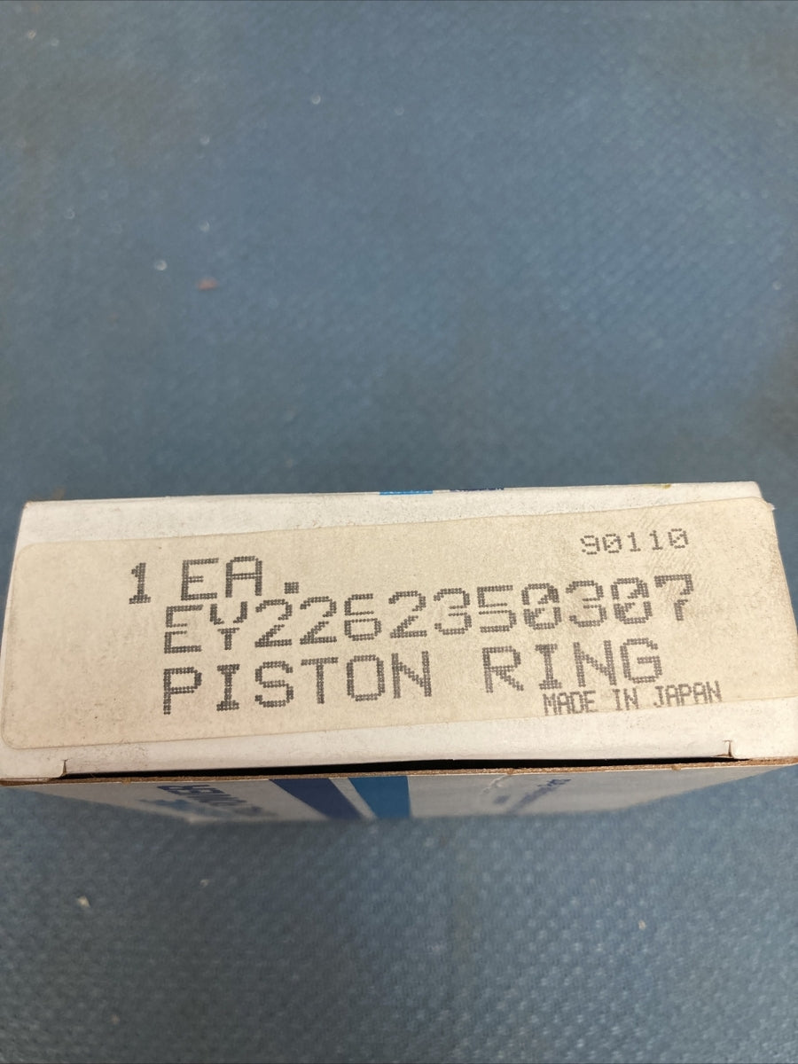 NEW TELEDYNE 226-23503-07 PISTON RING SET