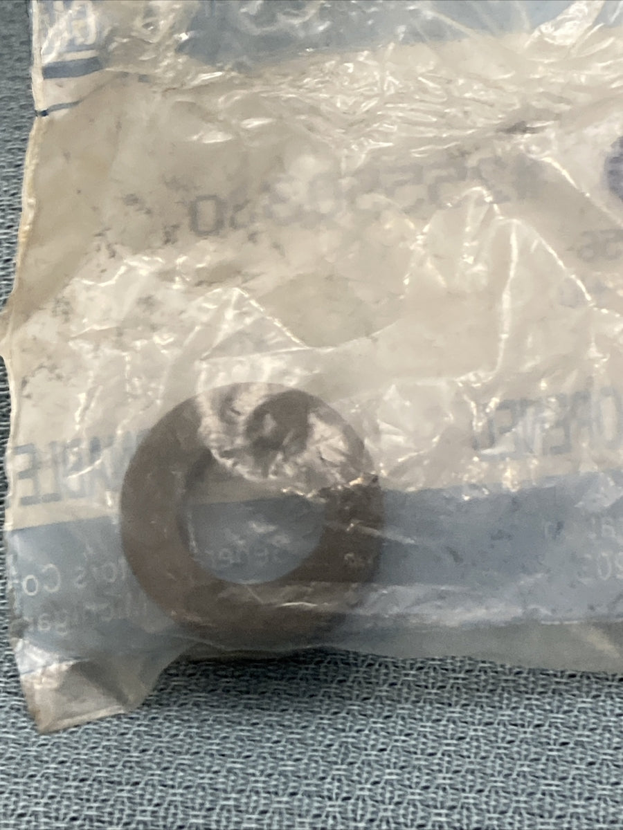 NEW GENUINE GM 25550330 SPACER, HOOD ORNAMENT 1991-1996 GR 8.056