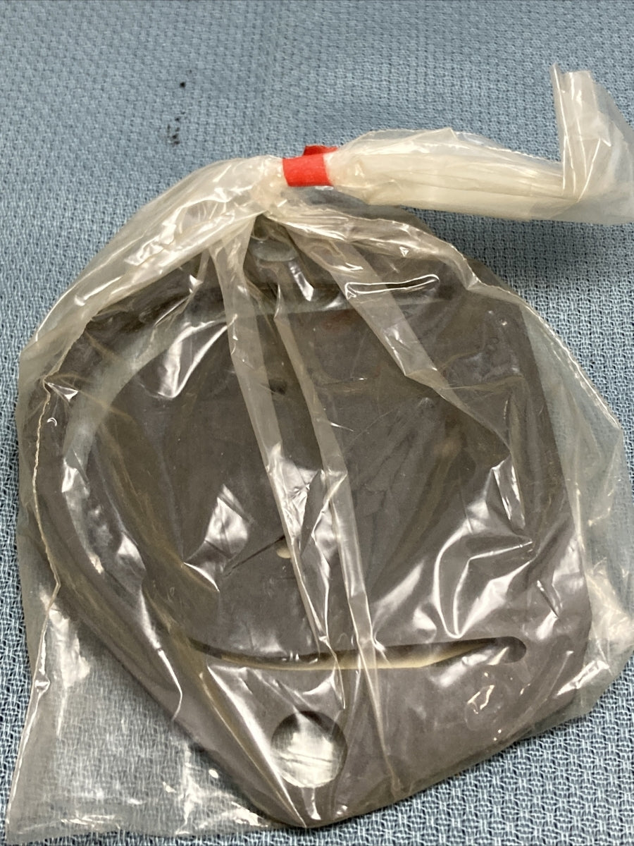 NEW GENUINE JOHN DEERE 07747 HOUSING