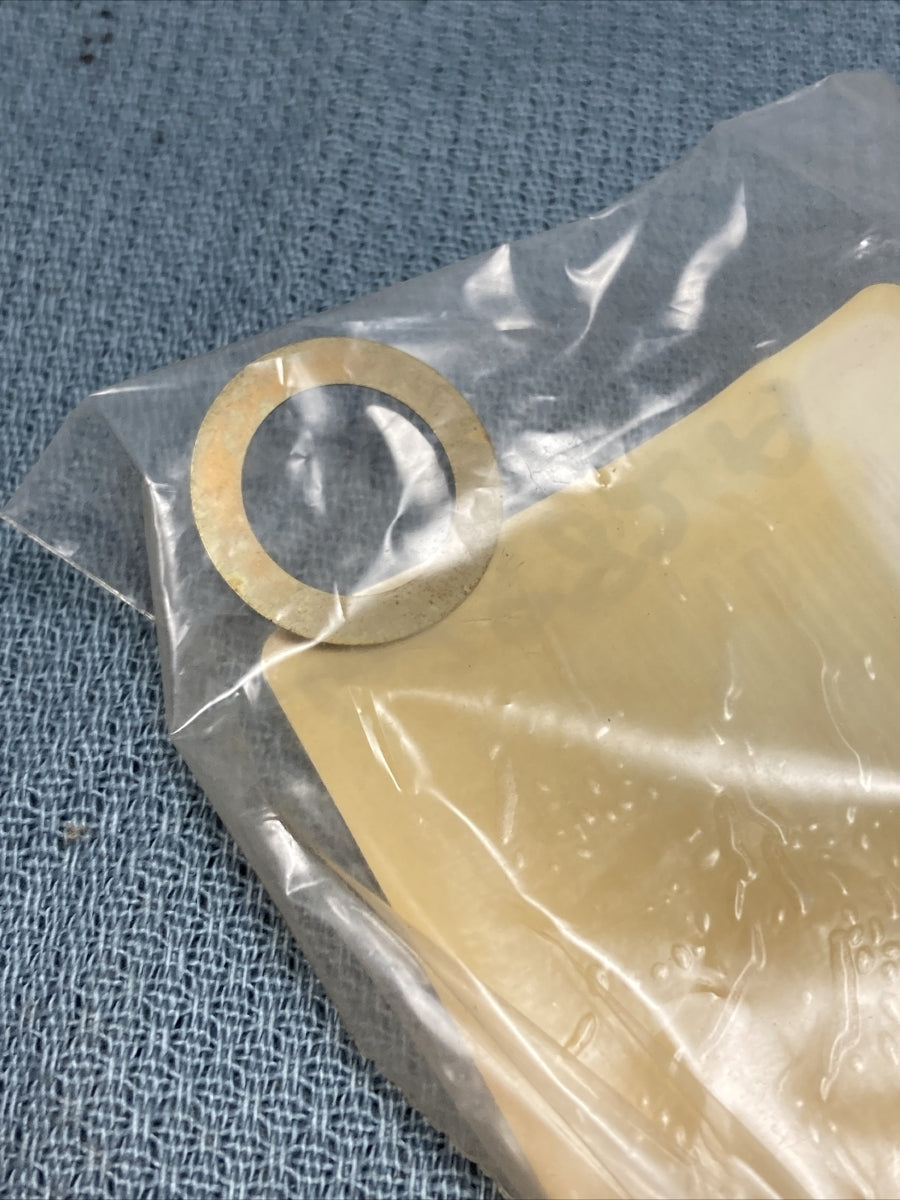 NEW GENUINE JOHN DEERE 07026 SHIM