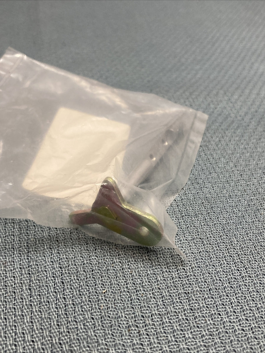 NEW SUBARU 263-62531-08 THROTTLE SHAFT ASS'Y