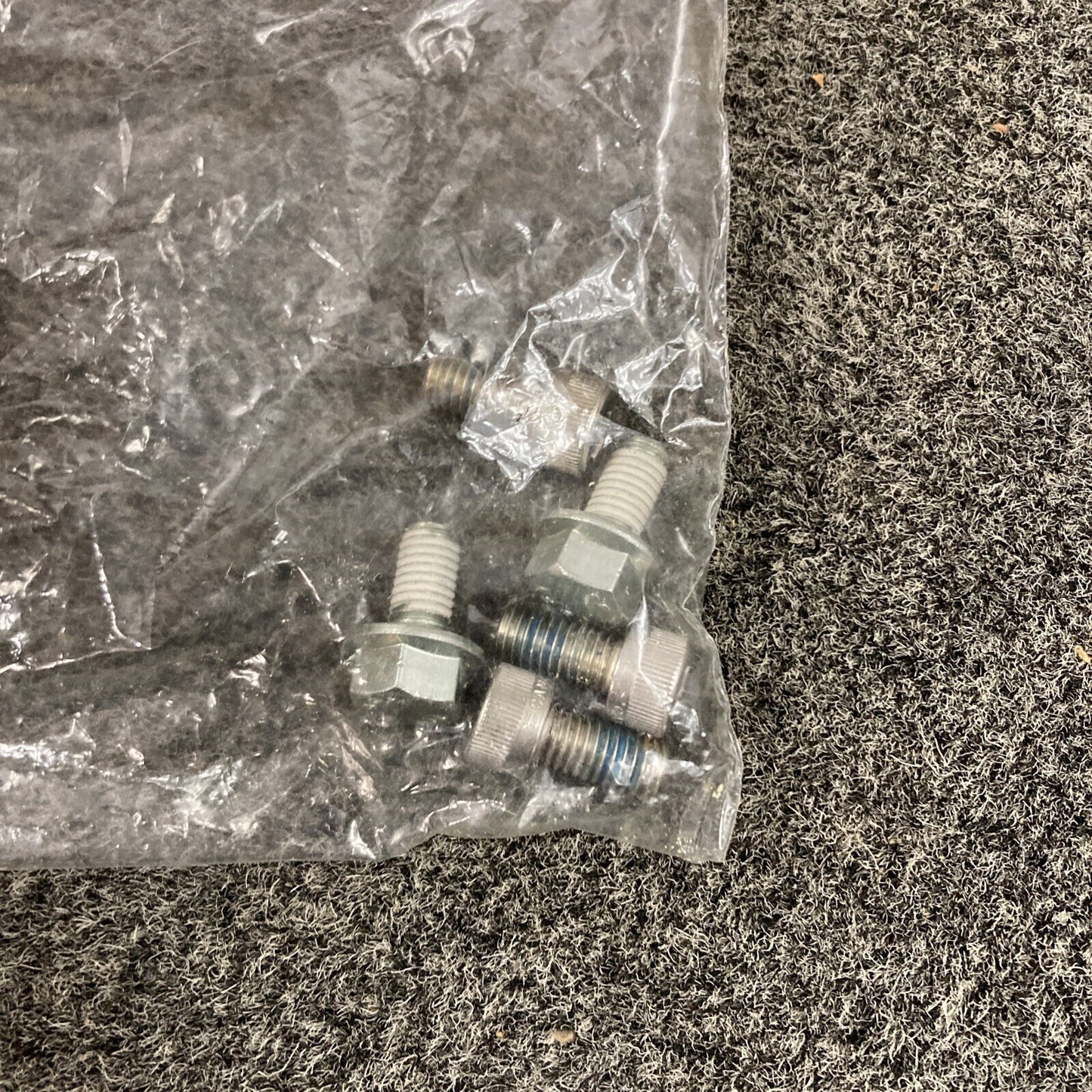 NEW VICTORY 1014272 PASSENGER SEAT KINGPIN