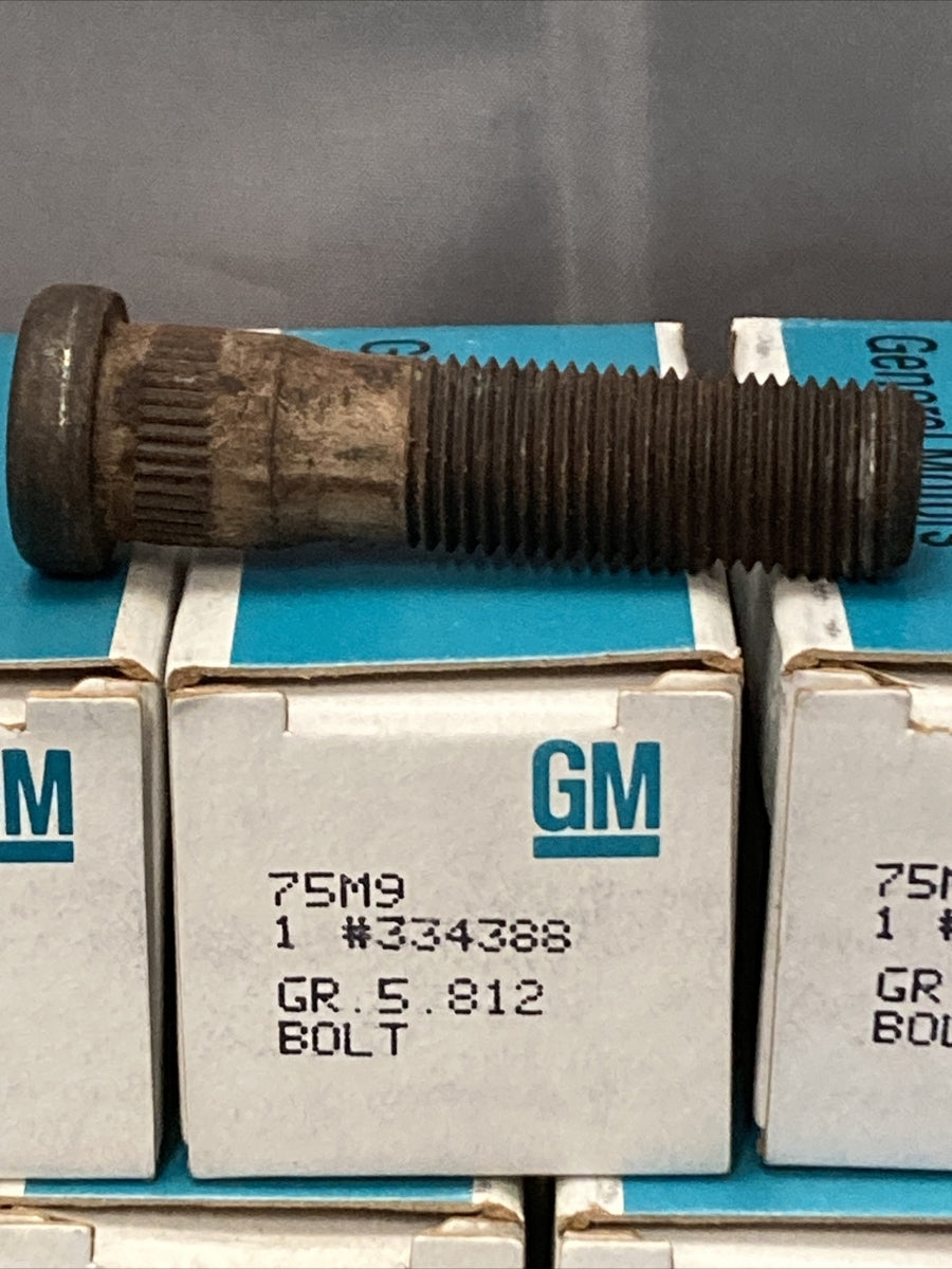 QTY 11 NEW GENUINE GM 334388 STUD, FRONT WHEEL, SERRATED 1985-1999 GR 5.812