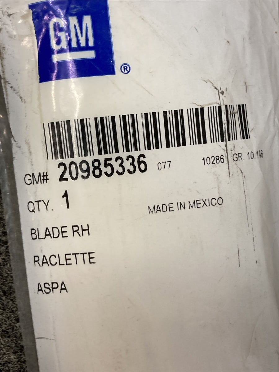NEW GENUINE GM 20985336 BLADE ASSEMBLY, WINDSHIELD WIPER GR 10.146