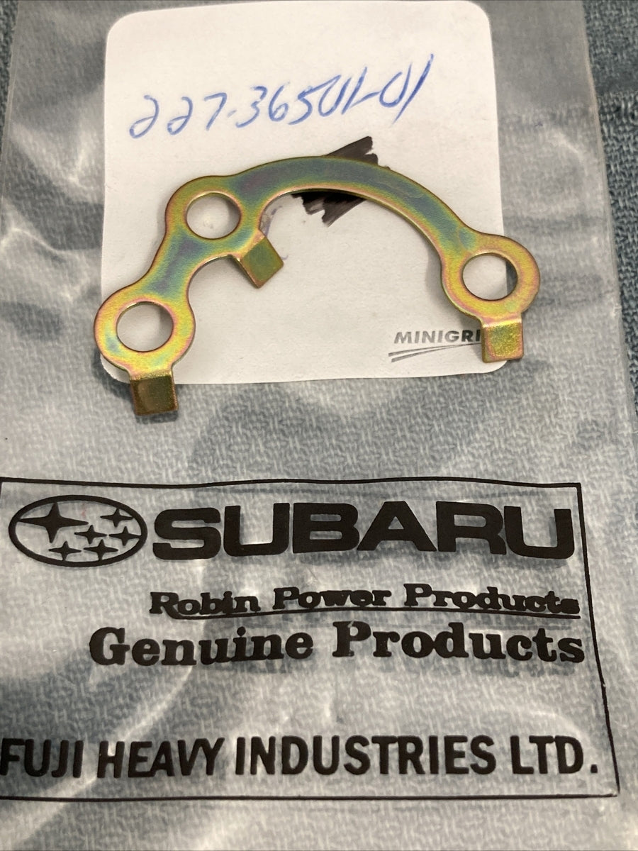 NEW SUBARU ROBIN 227-36501-01 AIR CLEANER LOCK WA