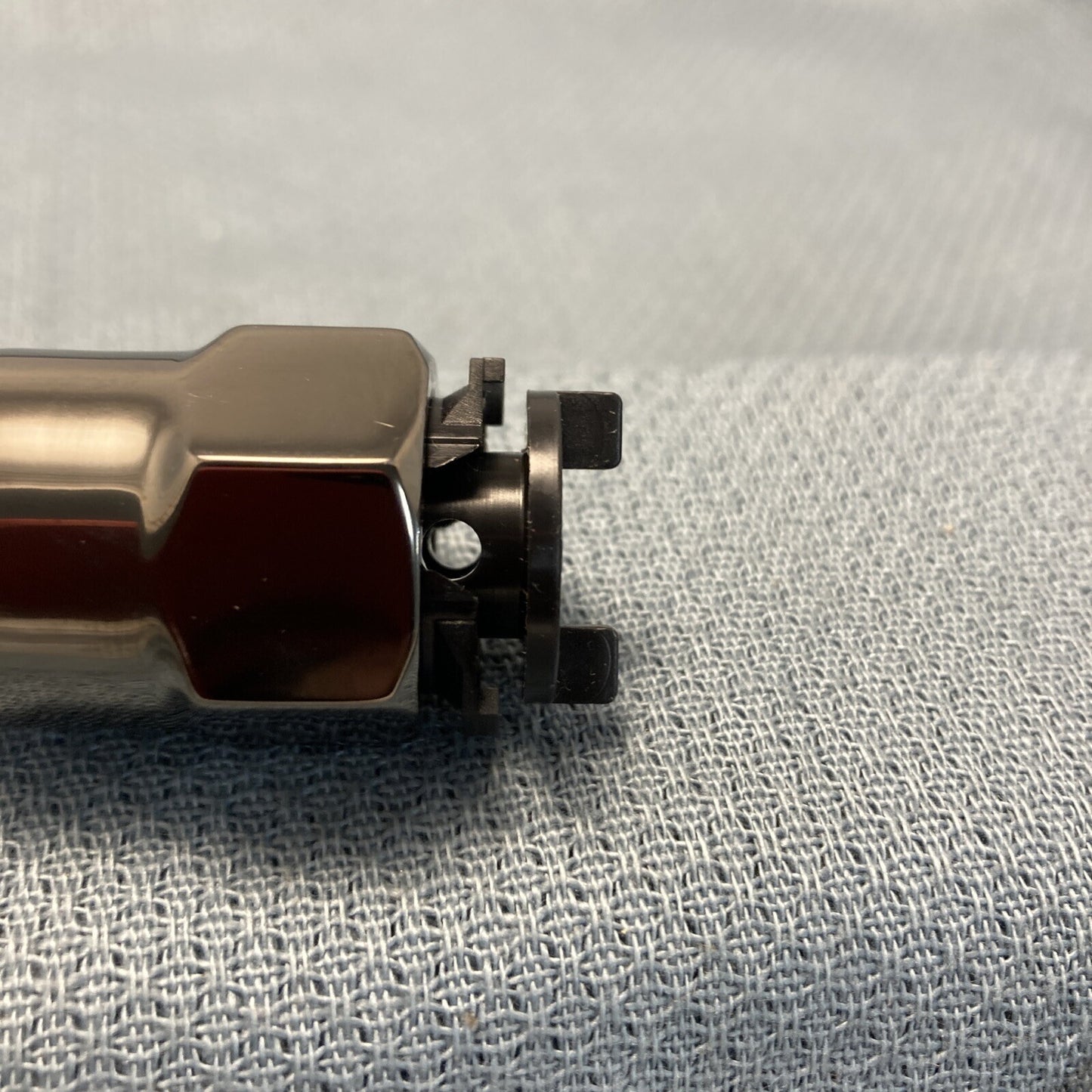 NEW GENUINE HARLEY DAVIDSON 62700169 OIL LINE Feed / Return Connector