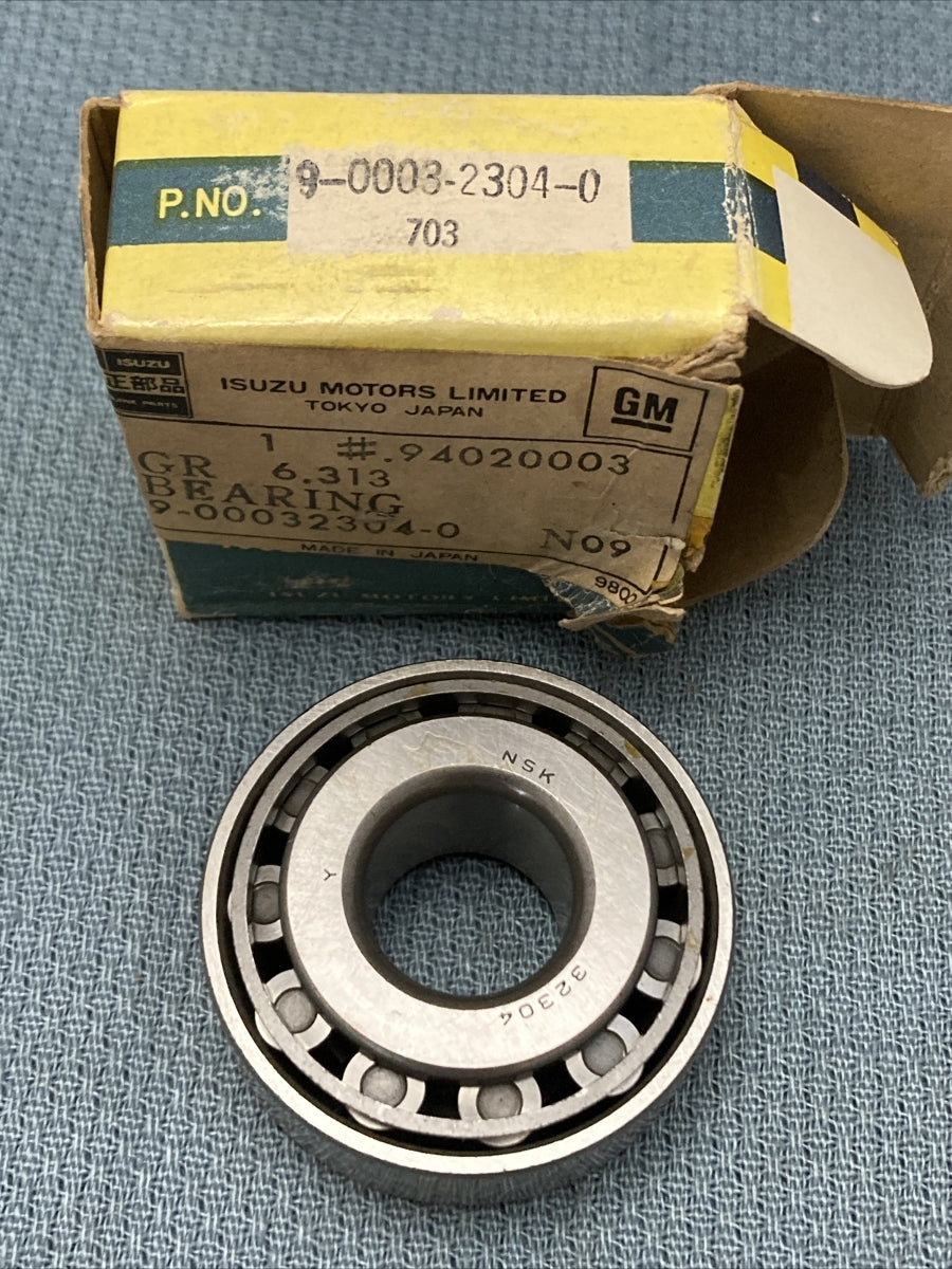 NEW GENUINE ISUZU 9-00032304-0 BEARING, FRONT WHEEL HUB GM 94020003 GR 6.313