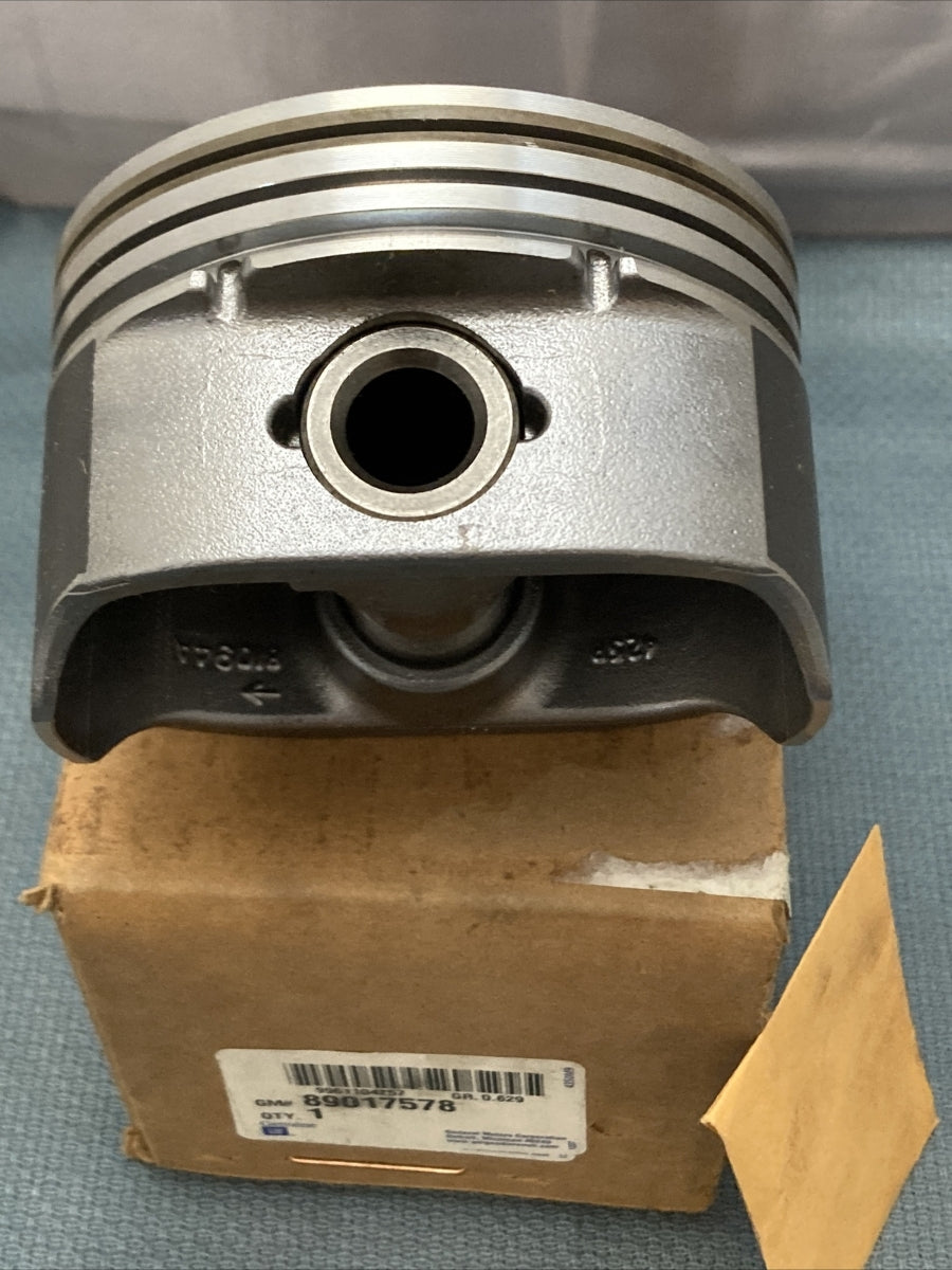 NEW GENUINE GM 89017578 PISTON, ENGINE GR 0.629