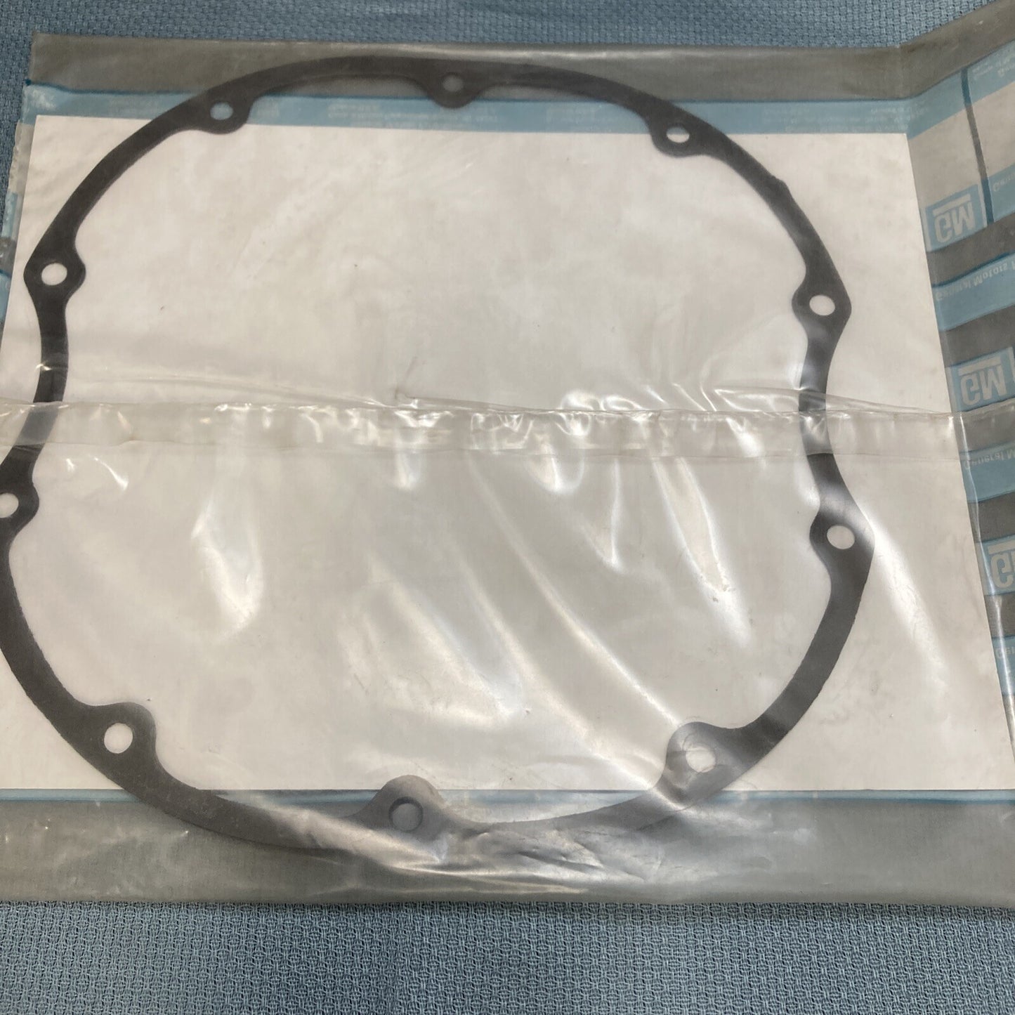 NEW GENUINE GM 9778192 GASKET, REAR AXLE DIFFERENTIAL HOUSING COVER GR 5.339