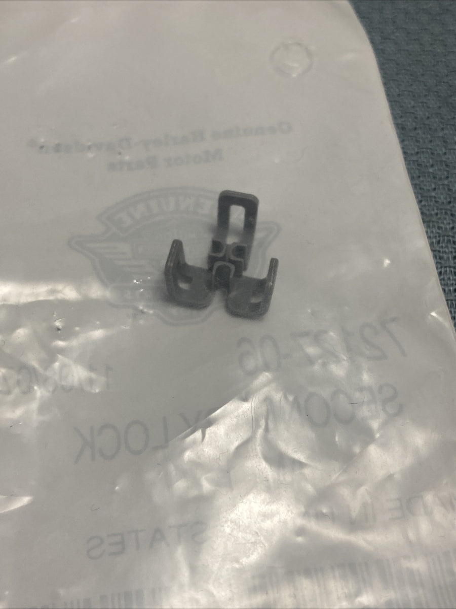 NEW GENUINE HARLEY DAVIDSON 72127-06 SECONDARY LOCK