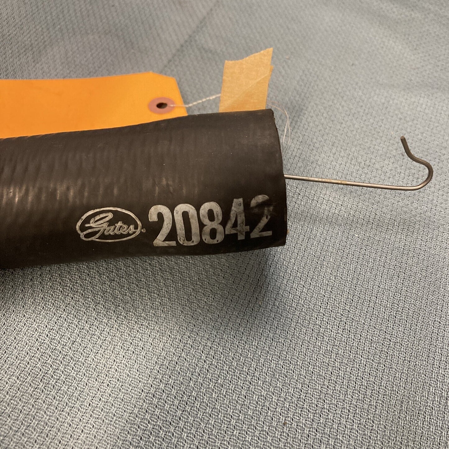 NEW GENUINE GATES 20842 MOLDED COOLANT HOSE
