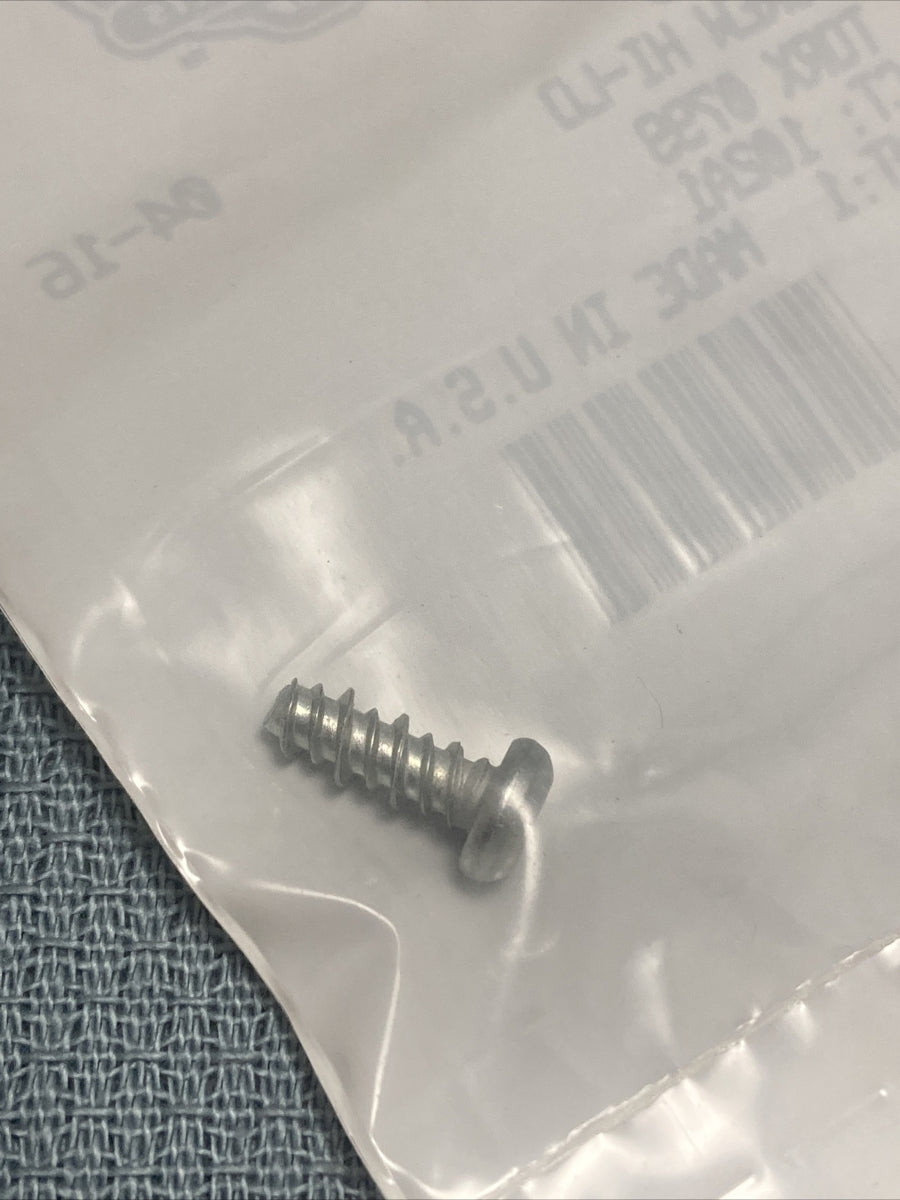 NEW GENUINE HARLEY DAVIDSON 5233 SCREW HI-LO TORX 0799