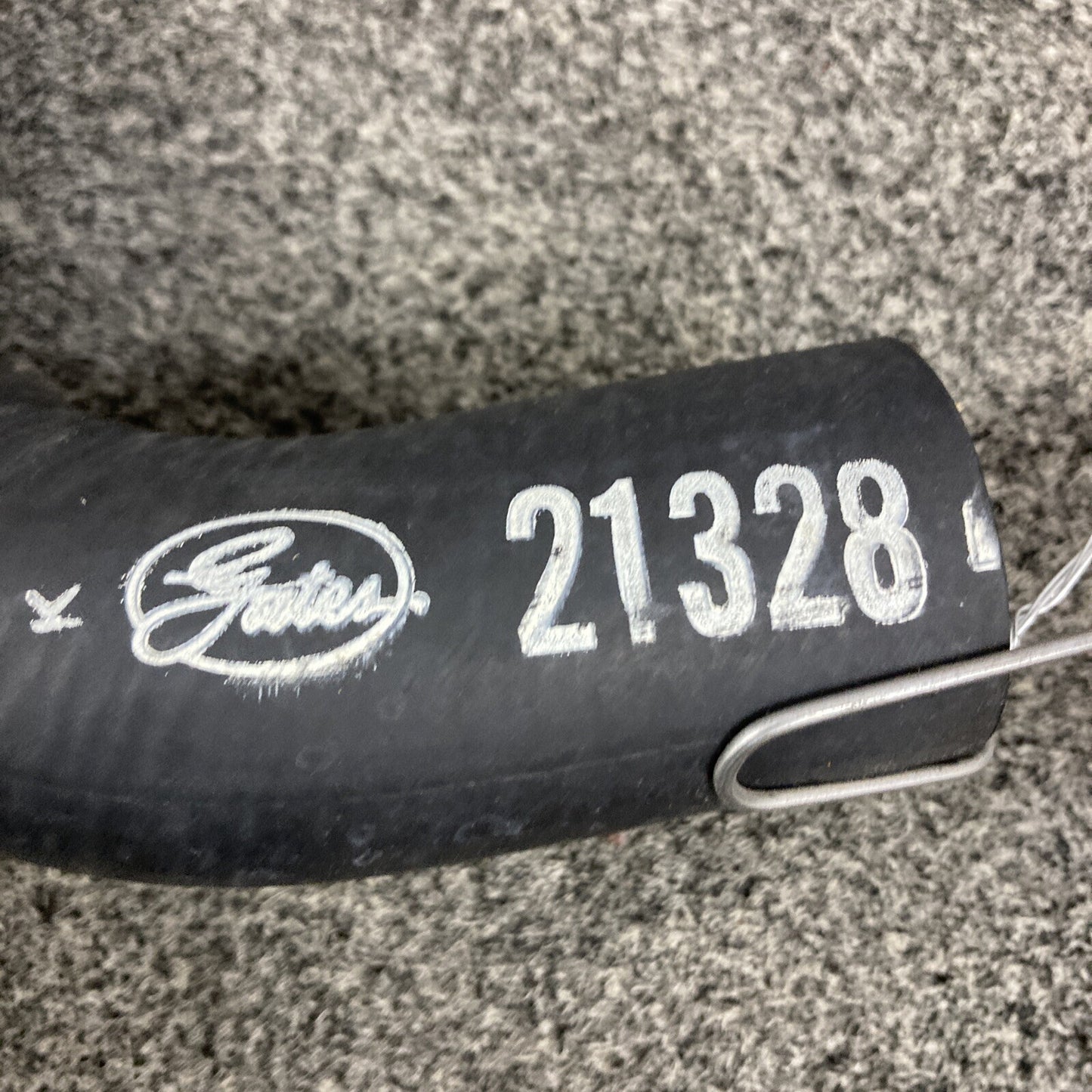 NEW GENUINE GATES 21328 MOLDED COOLANT HOSE