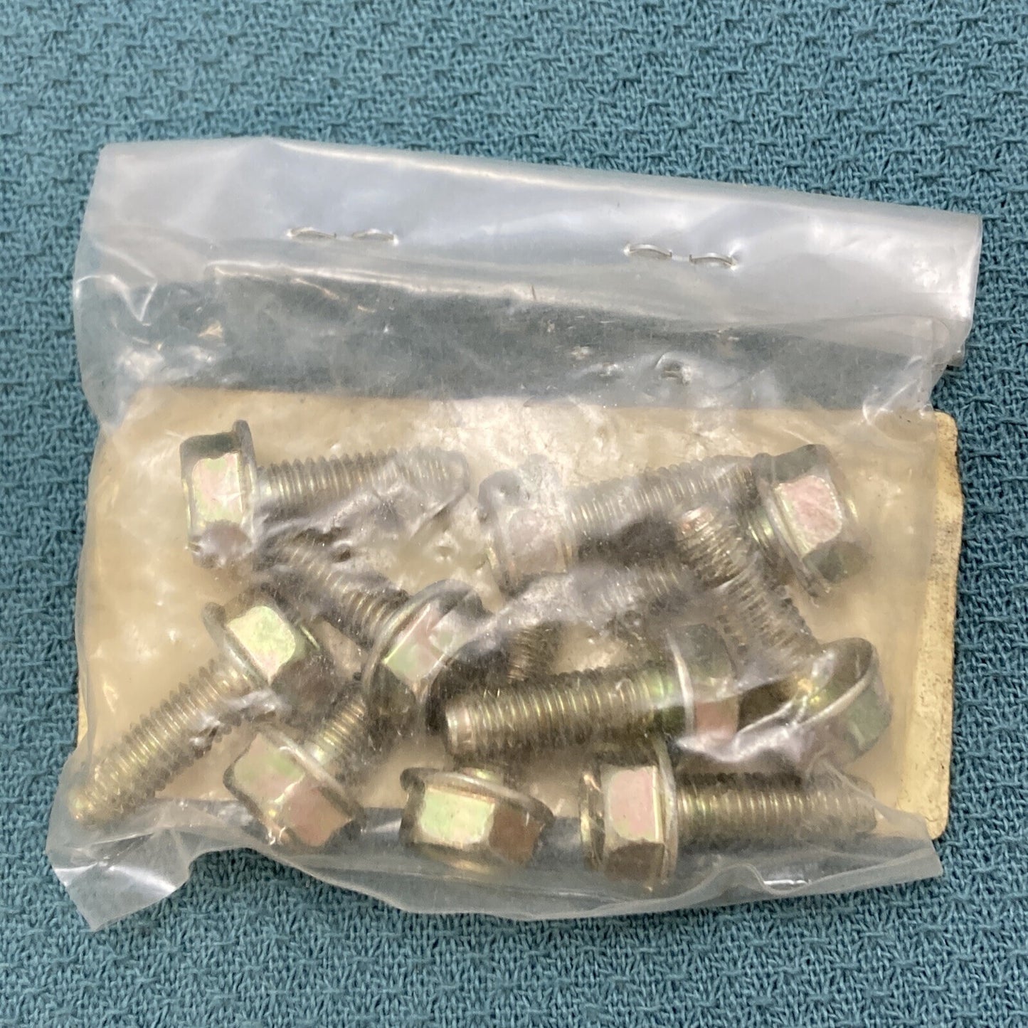 QTY 10 TELEDYNE TOTAL POWER 015-20600-70 TAPPING BOLT