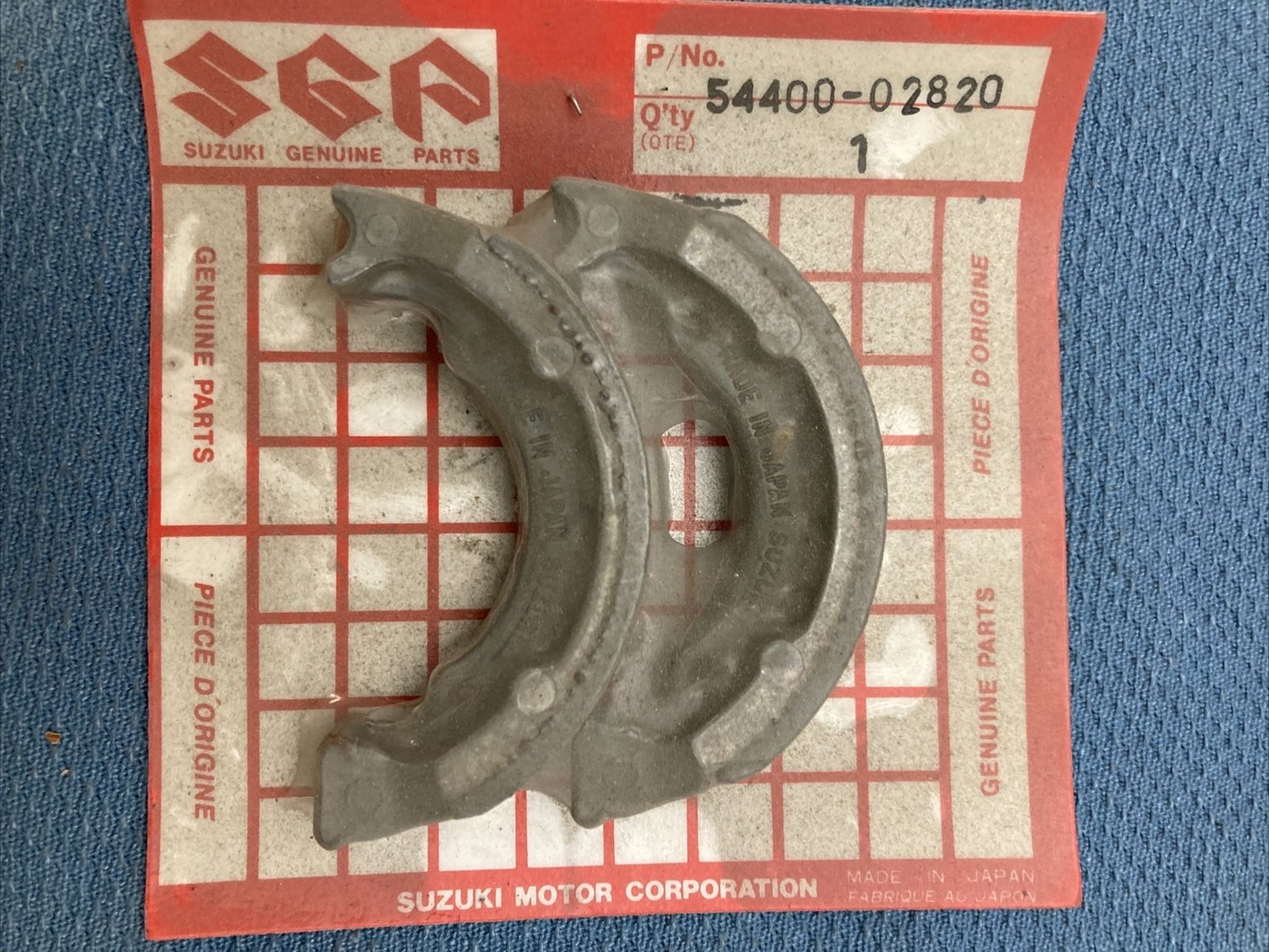 NEW GENUINE SUZUKI 54400-02820 Shoe Set, Brake PROCEDING 54410-02312
