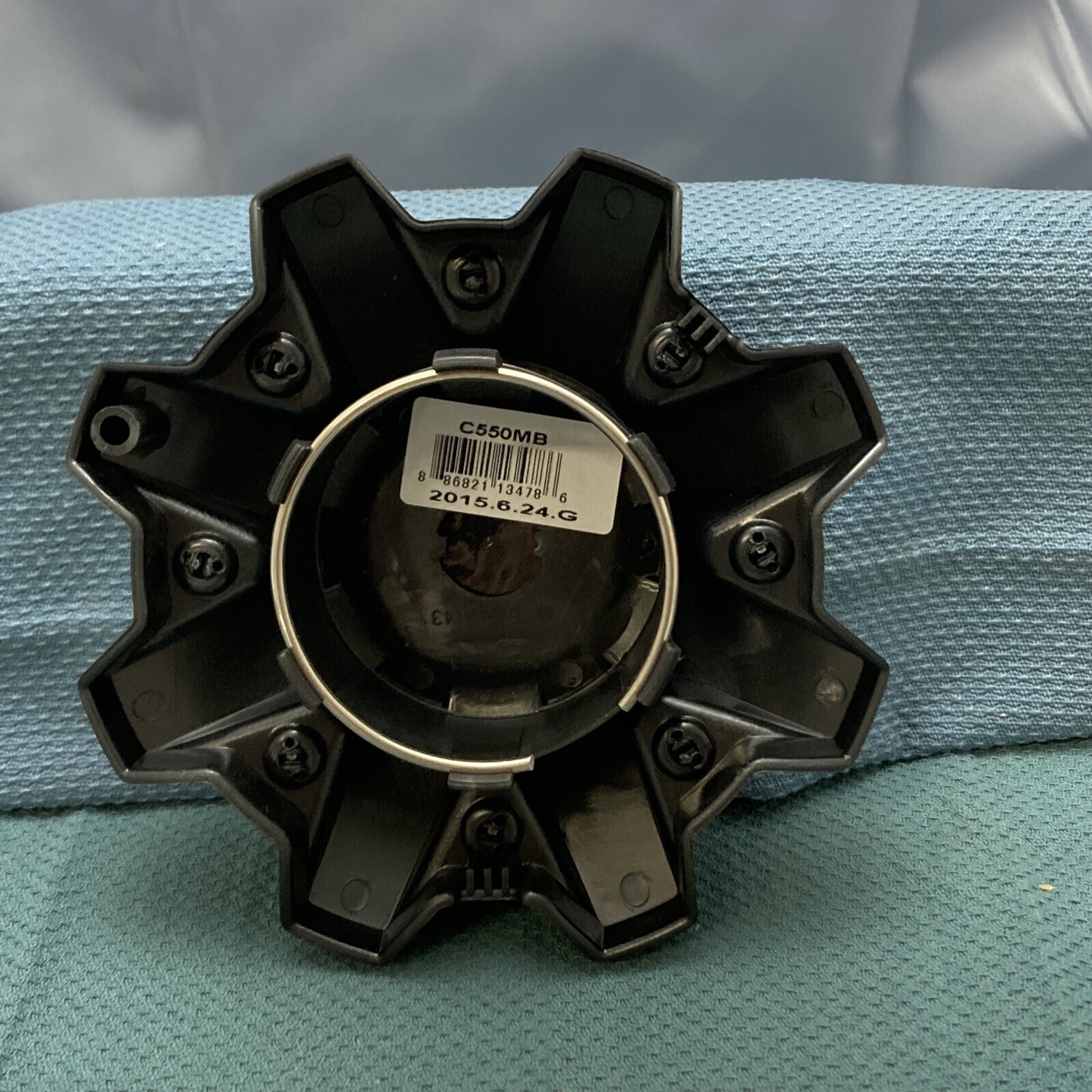 NEW VISION C550MB CENTER CAP 550
