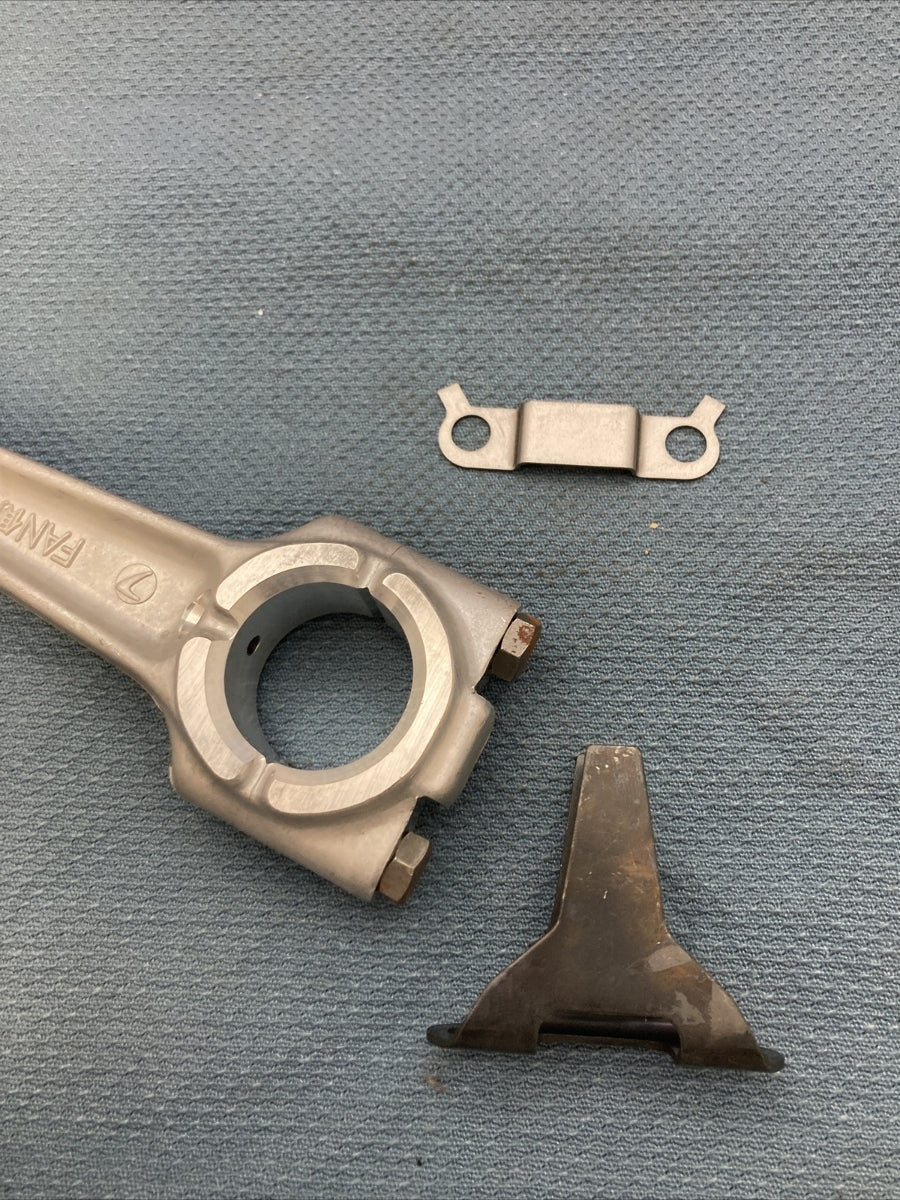 NEW GENUINE WISCONSIN SUBARU ROBIN 224-22502-00 CONNECTING ROD ASSEMBLY