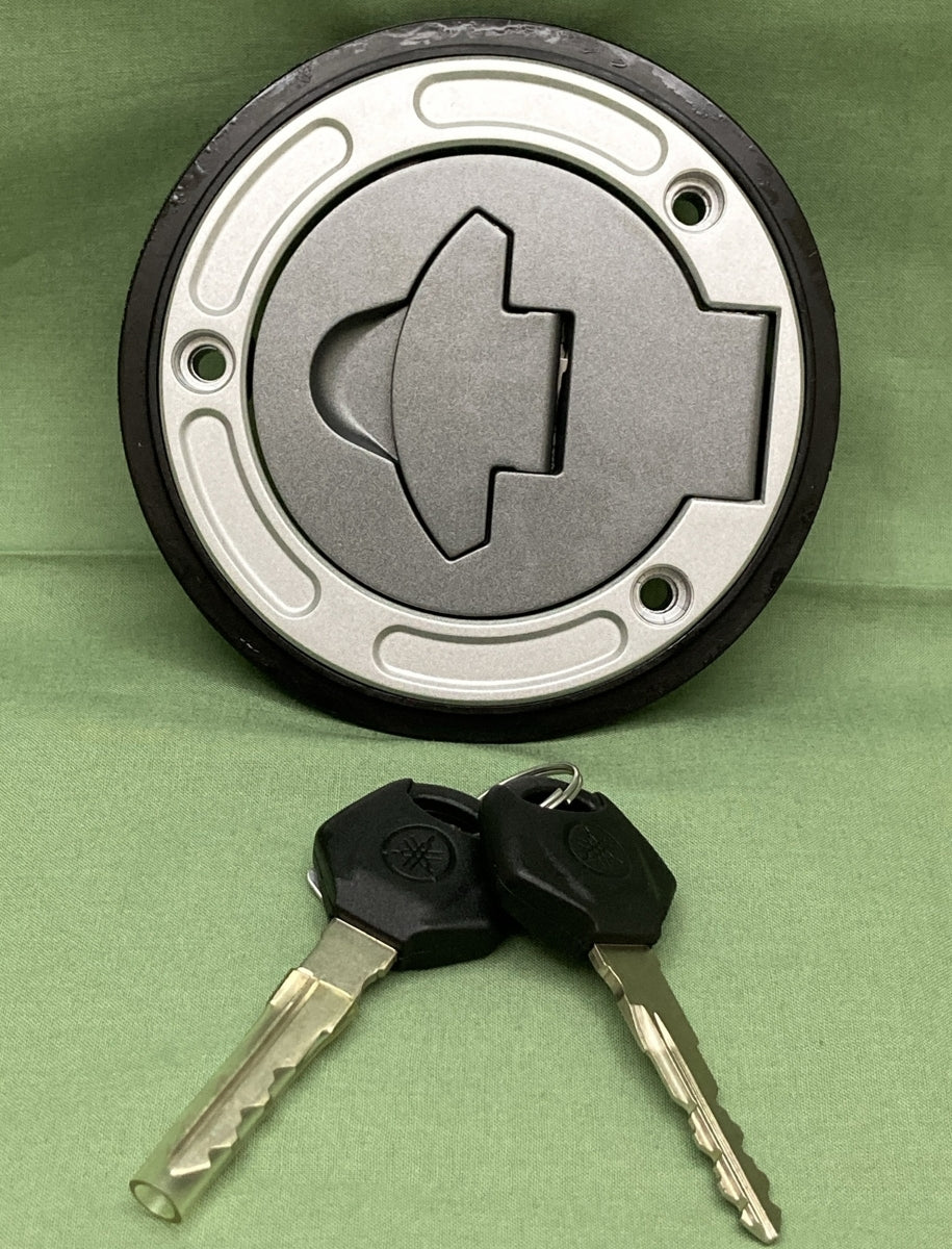 NEW GENUINE YAMAHA BS7-WF461-00 Cap Assembly