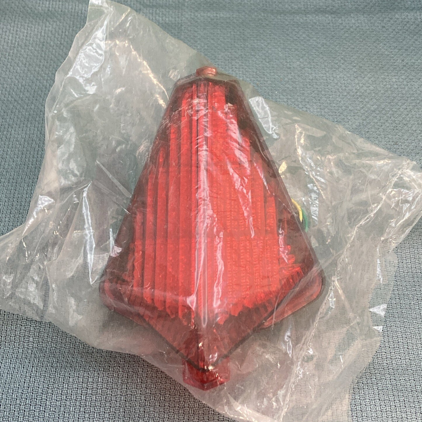 NEW CLEAR ALTERNATIVES CTL-0105-IT-R INTEGRATED TAILLIGHT