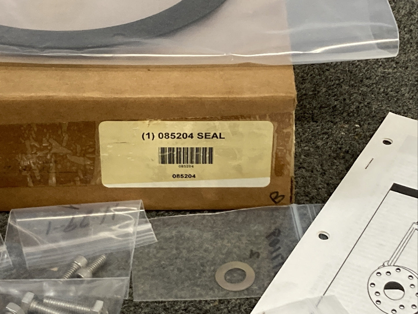 NEW GENUINE BARNES 085204 KIT, SEAL