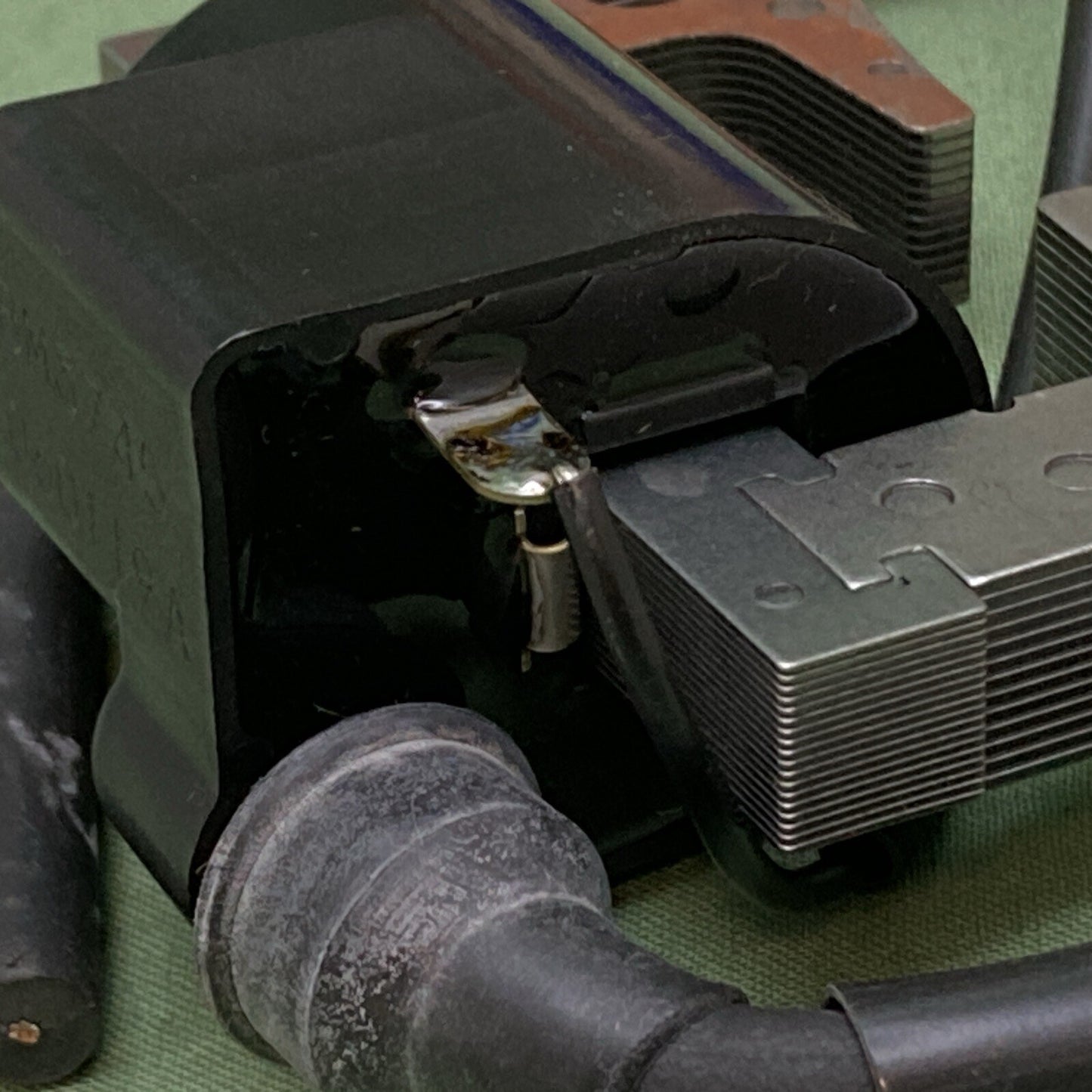 NEW GENUINE SUBARU ROBIN 269-79430-11 IGNITION COIL