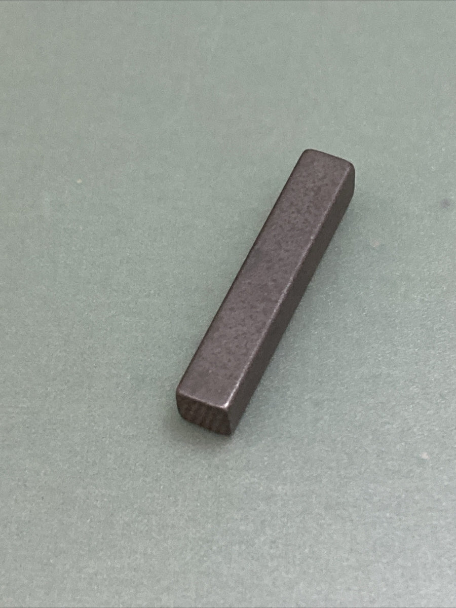 NEW REPLACES BARNES 051345 KEY,.25X.25X1.35″,STL