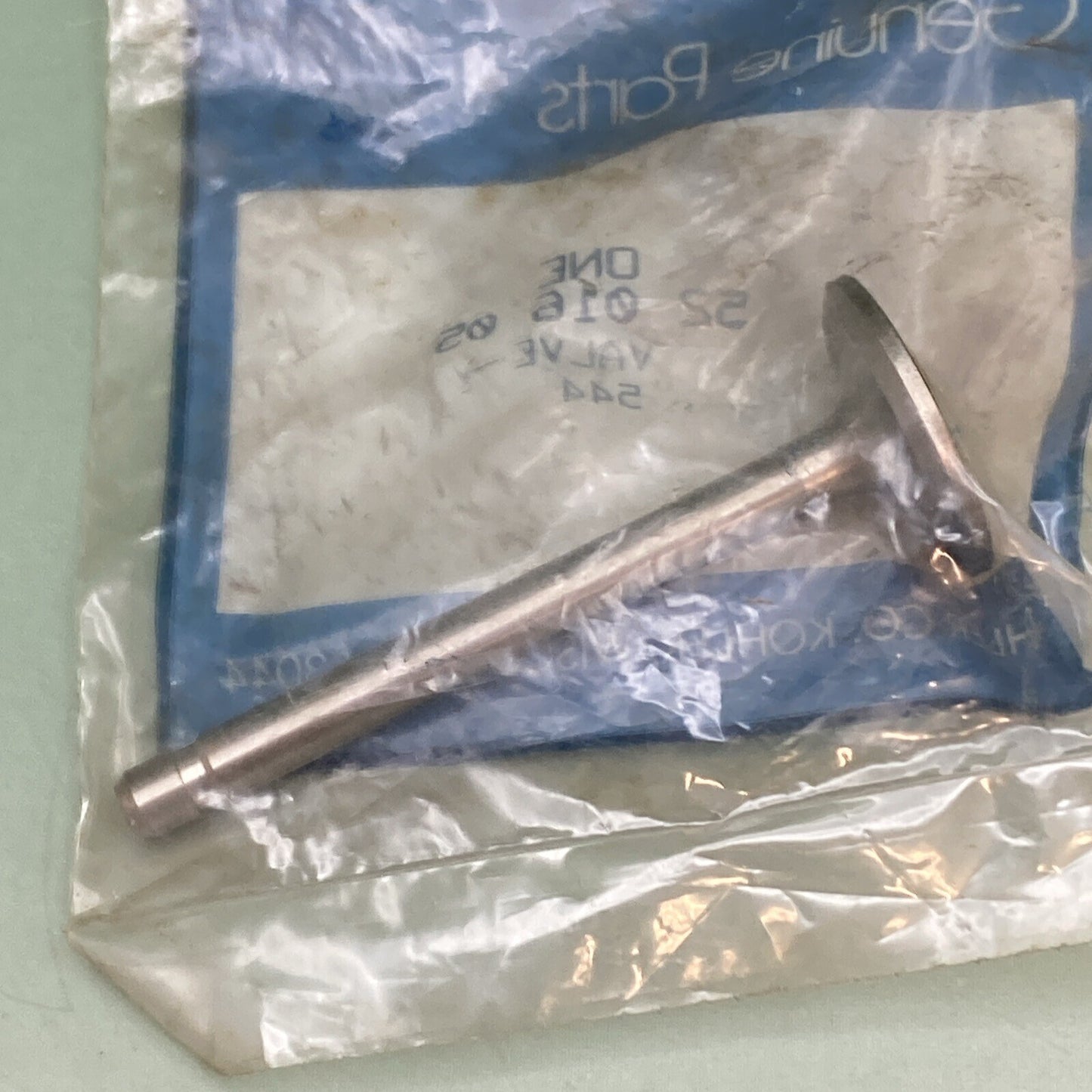 NEW GENUINE KOHLER 52 016 05 VALVE, EXHAUST