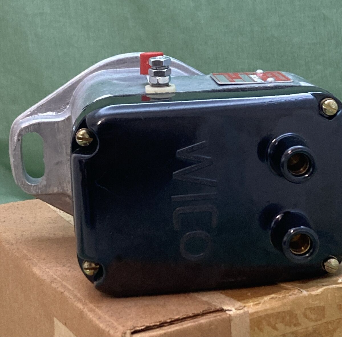 NEW GENUINE WICO XH2531C MAGNETO