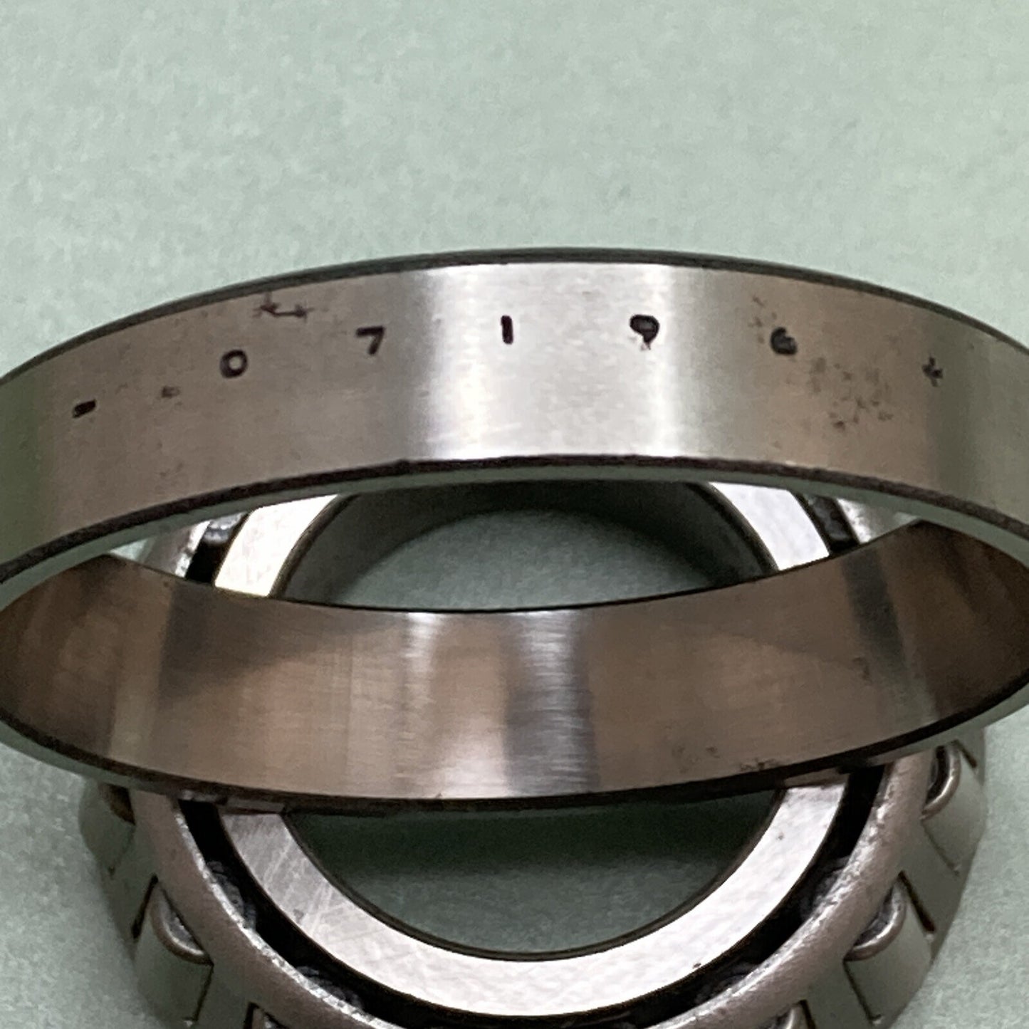 NEW GENUINE TIMKEN 07196 BEARING CUP