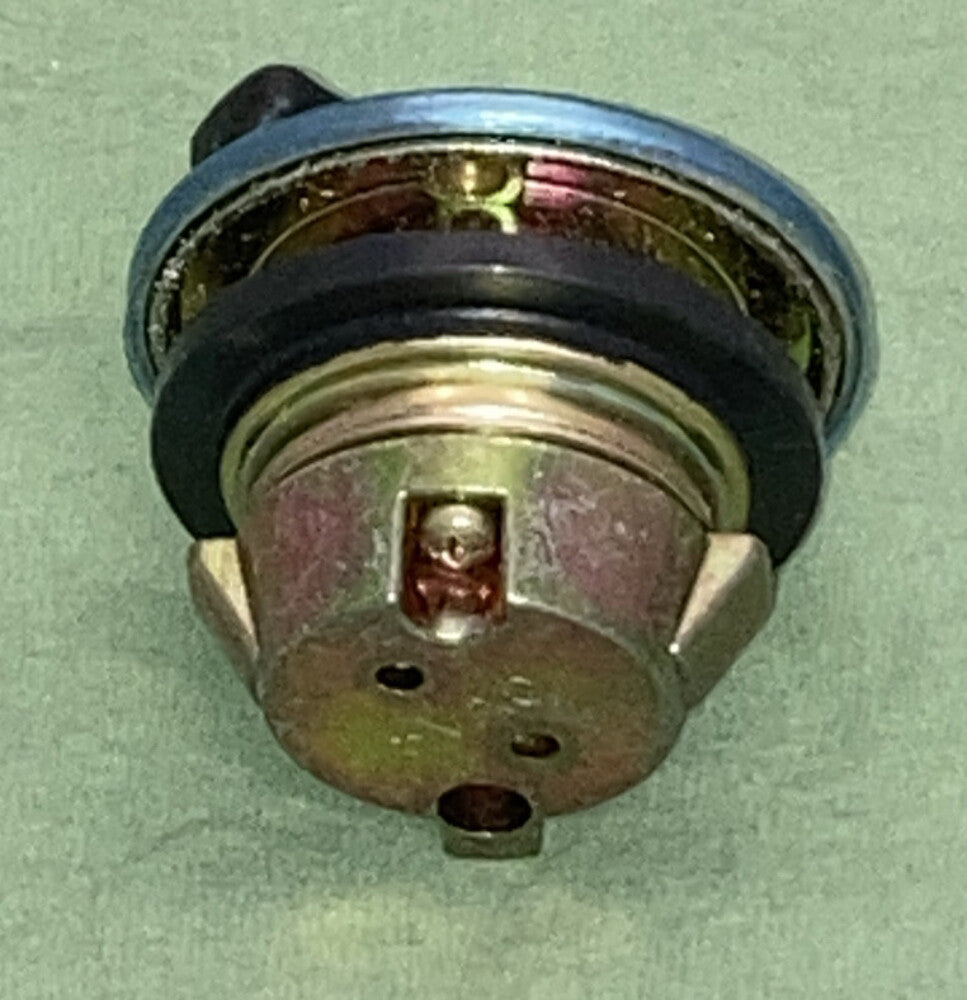 NEW E-TON A7620-5VA0-0000 OEM 5VAC FUEL TANK CAP