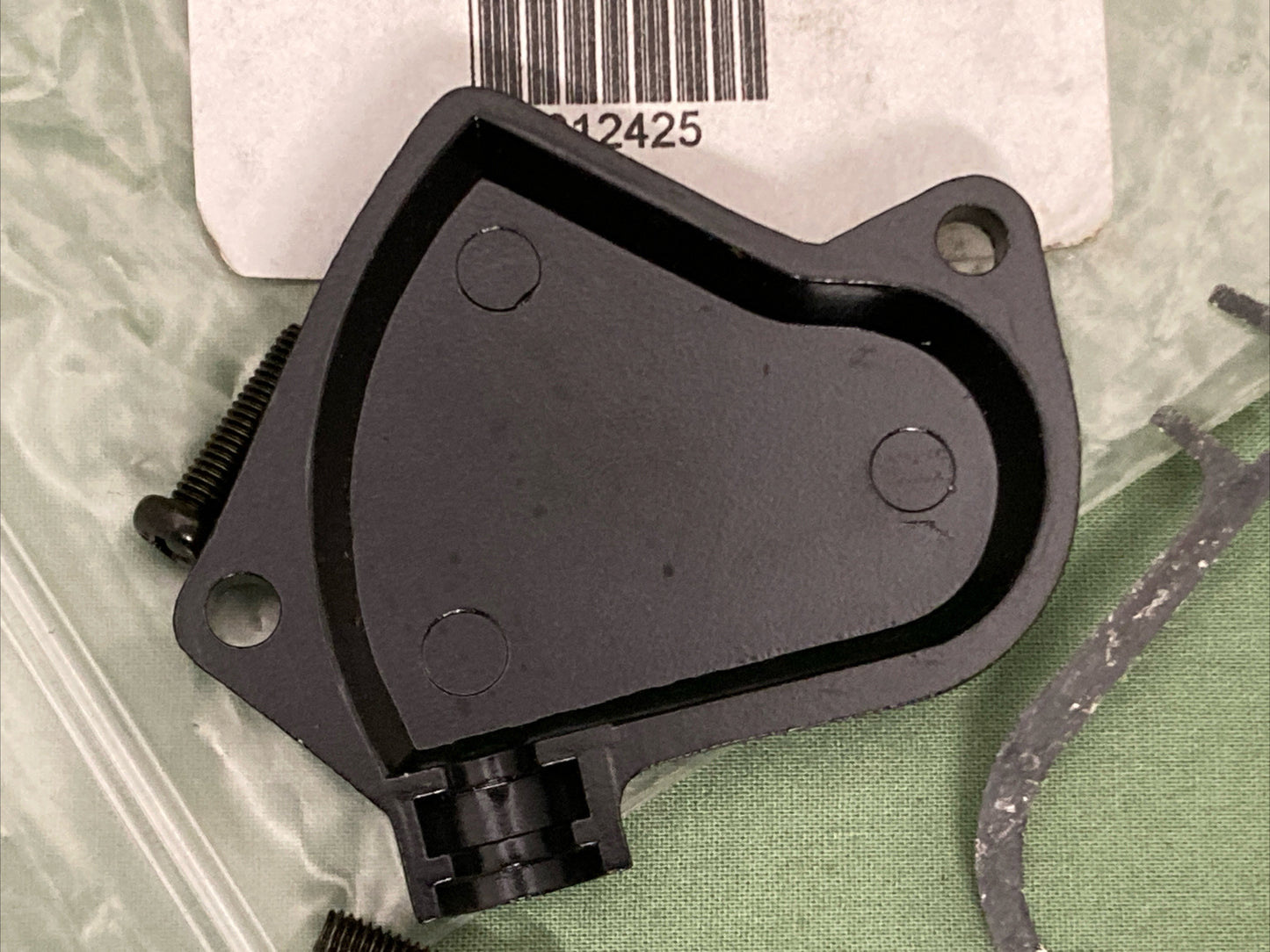 NEW GENUINE E-TON 812425 THROTTLE COVER ASSEMBLY