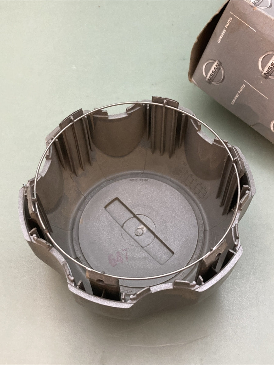 NEW GENUINE NISSAN 40315-7Z100S Disc Wheel Cap