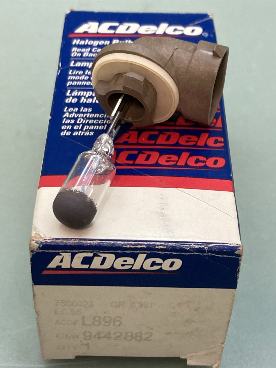 NEW GENUINE ACDELCO L896 GM 9442882 LIGHT BULB