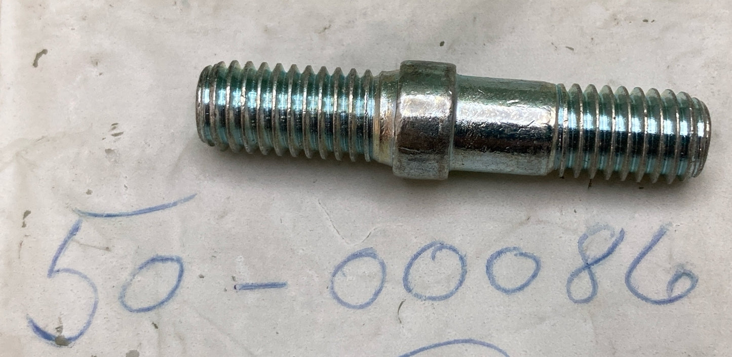 NEW REPLACES OLYMPYK CHAINSAW 50-00086R BAR STUD