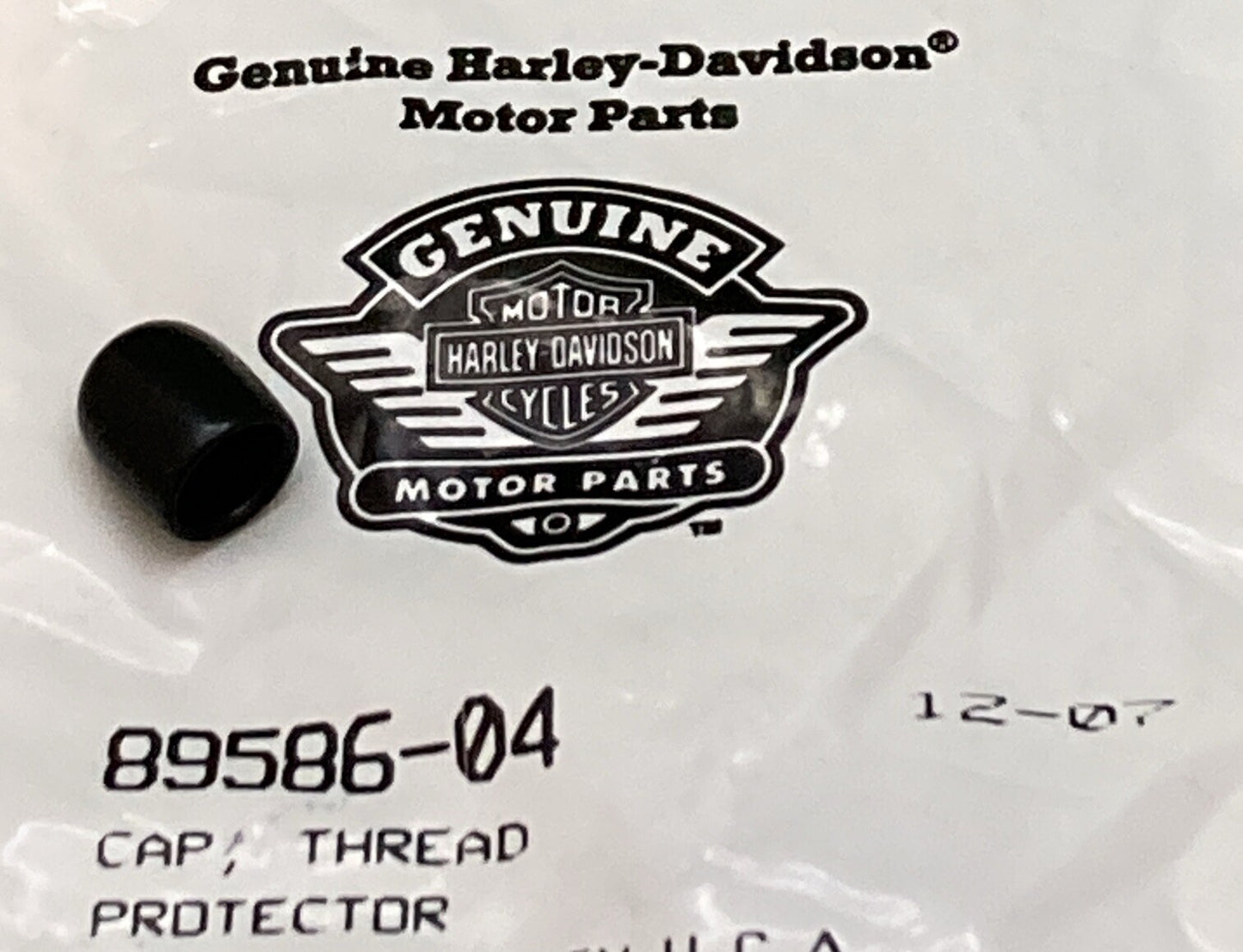 NEW GENUINE HARLEY DAVIDSON 89586-04 CAP, THREAD PROTECTOR