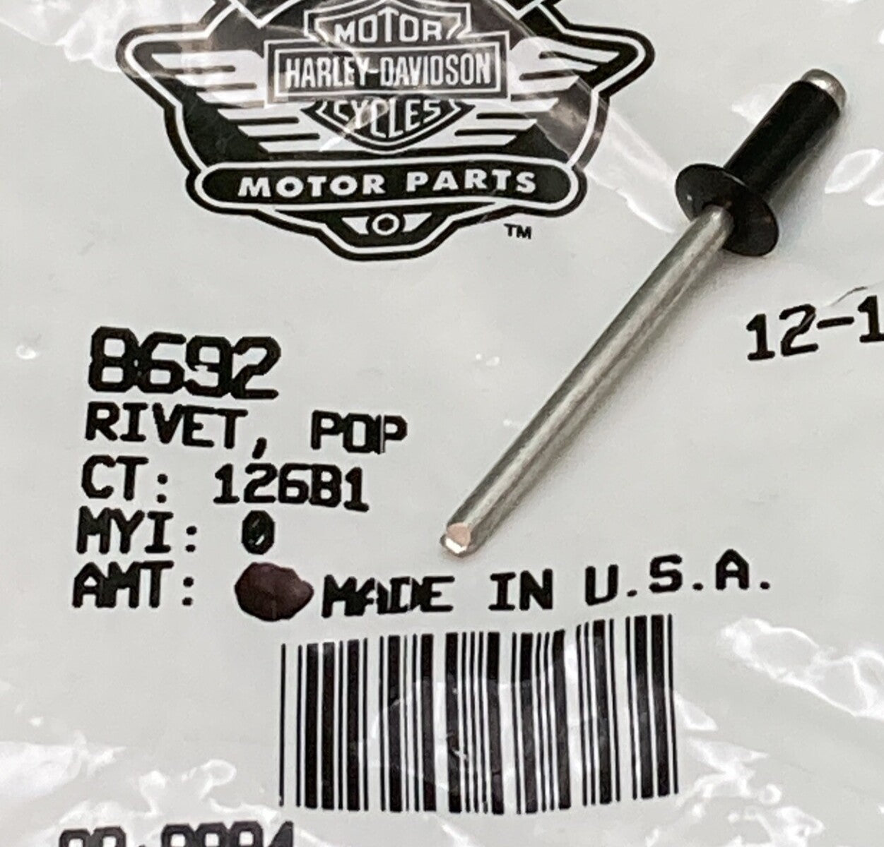 NEW GENUINE HARLEY DAVIDSON 8692 RIVET POP