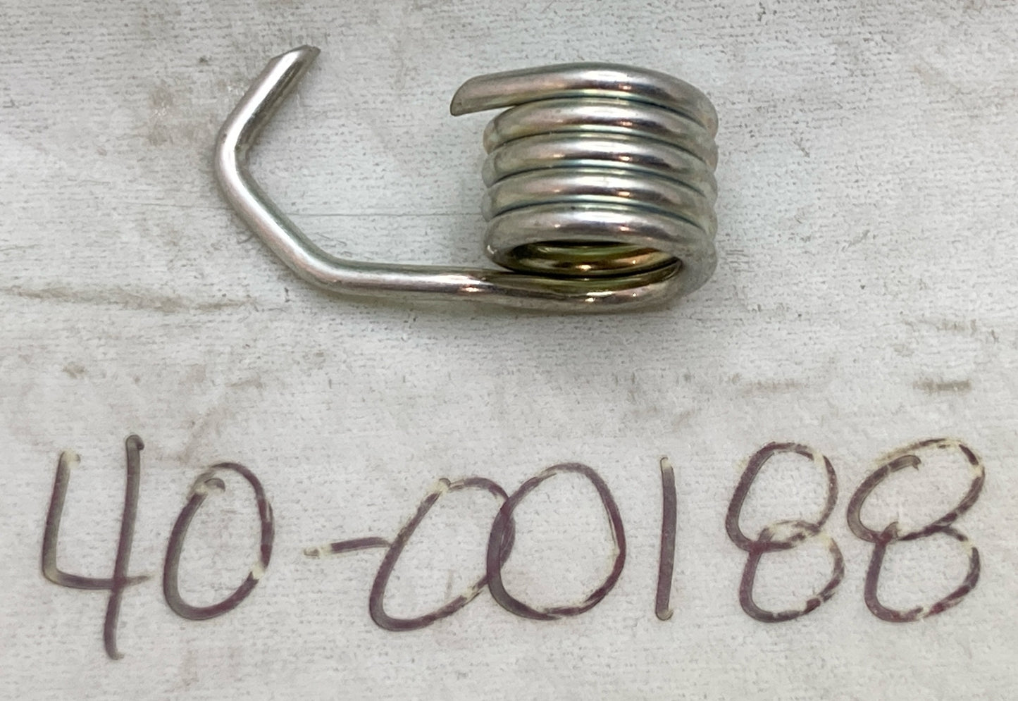 NEW REPLACES OLEO MAC 4000188 SPRING