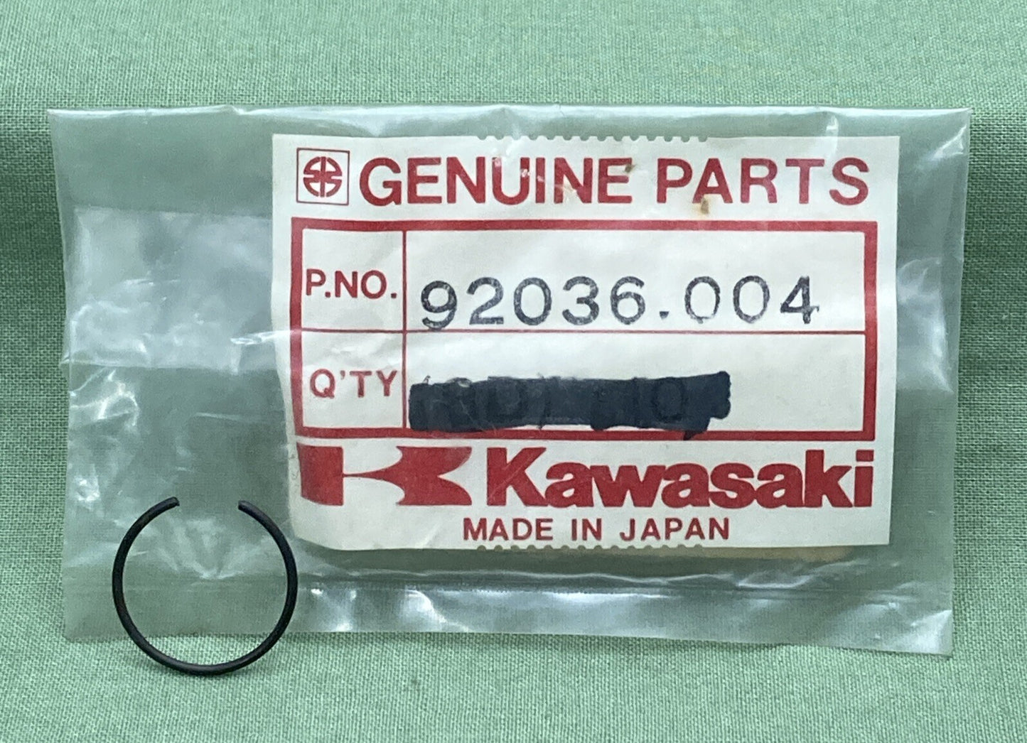 QTY 2 NEW GENUINE KAWASAKI 92036-004 CRANKSHAFT/PISTON Circlip Piston Pin