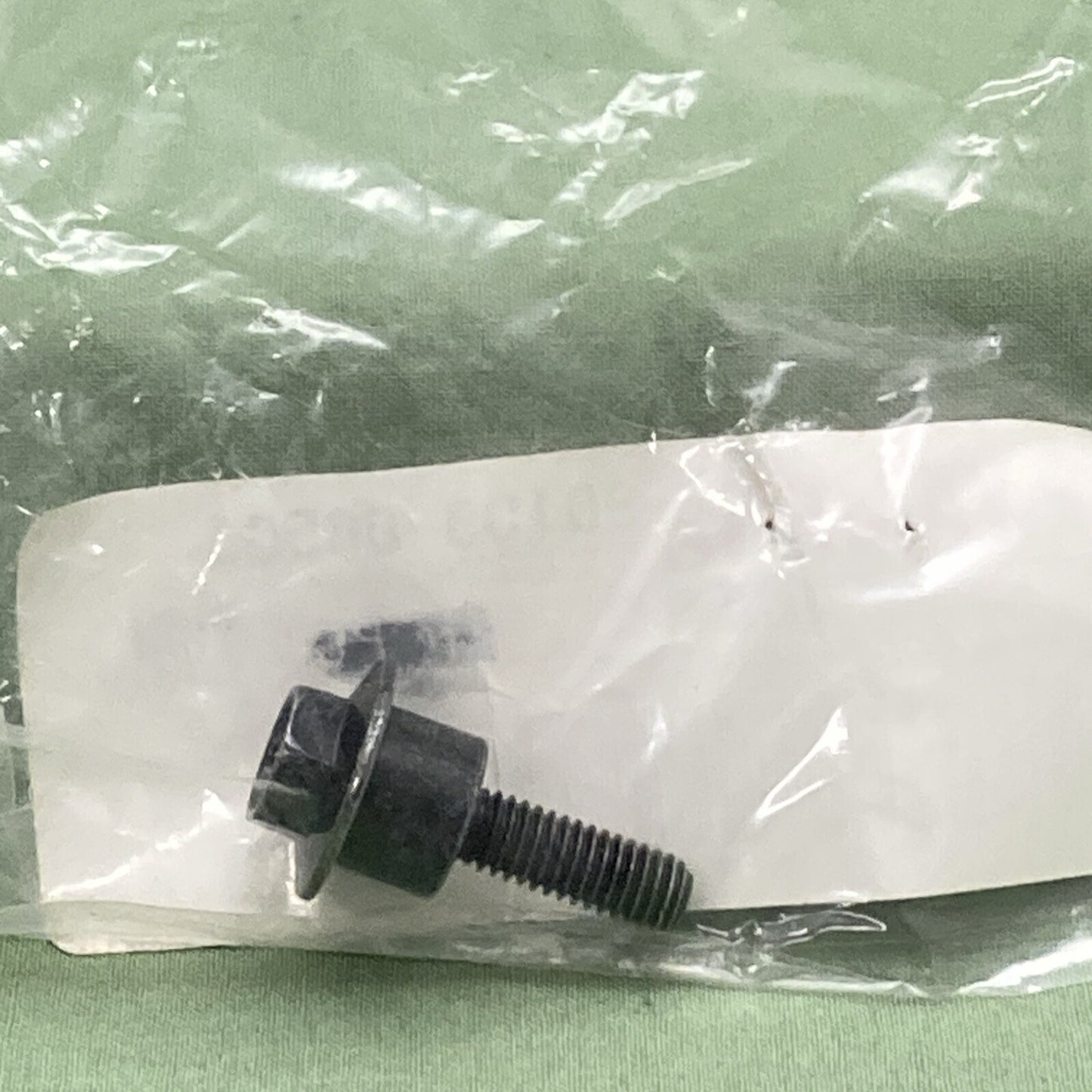 NEW GENUINE YAMAHA 90109-065G5 REAR ARM Bolt