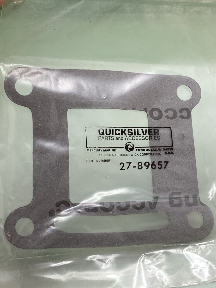 New GENUINE MERCURY QUICKSILVER 27-89657 ELBOW AND RESERVOIR TO MANIFOLD GASKET